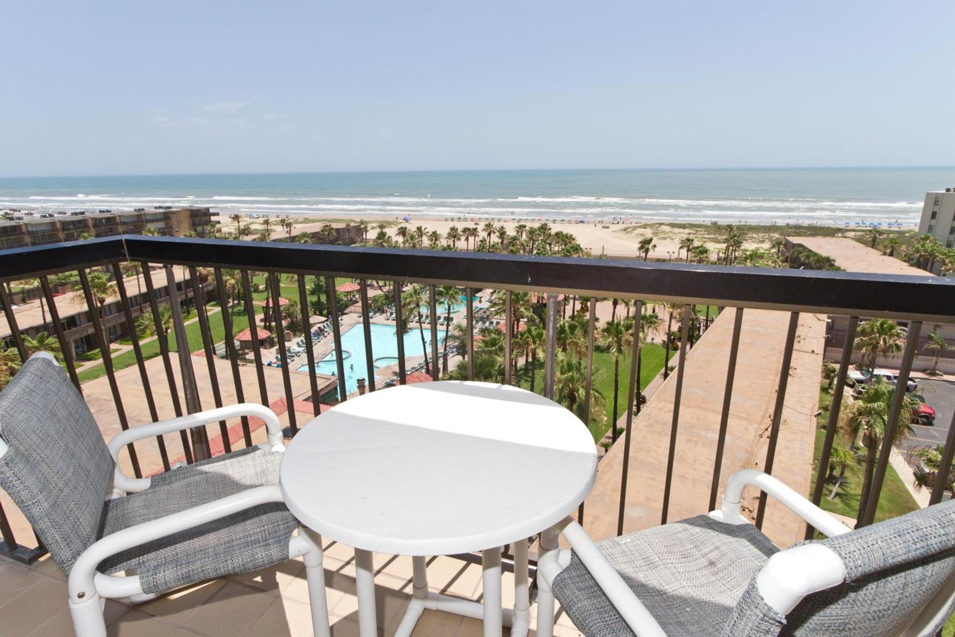 Isla Grand Beach Resort photo 44