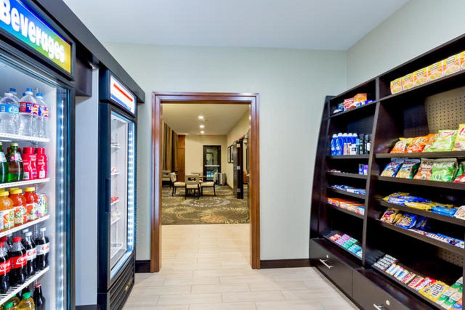 Staybridge Suites College Station by IHG photo 9