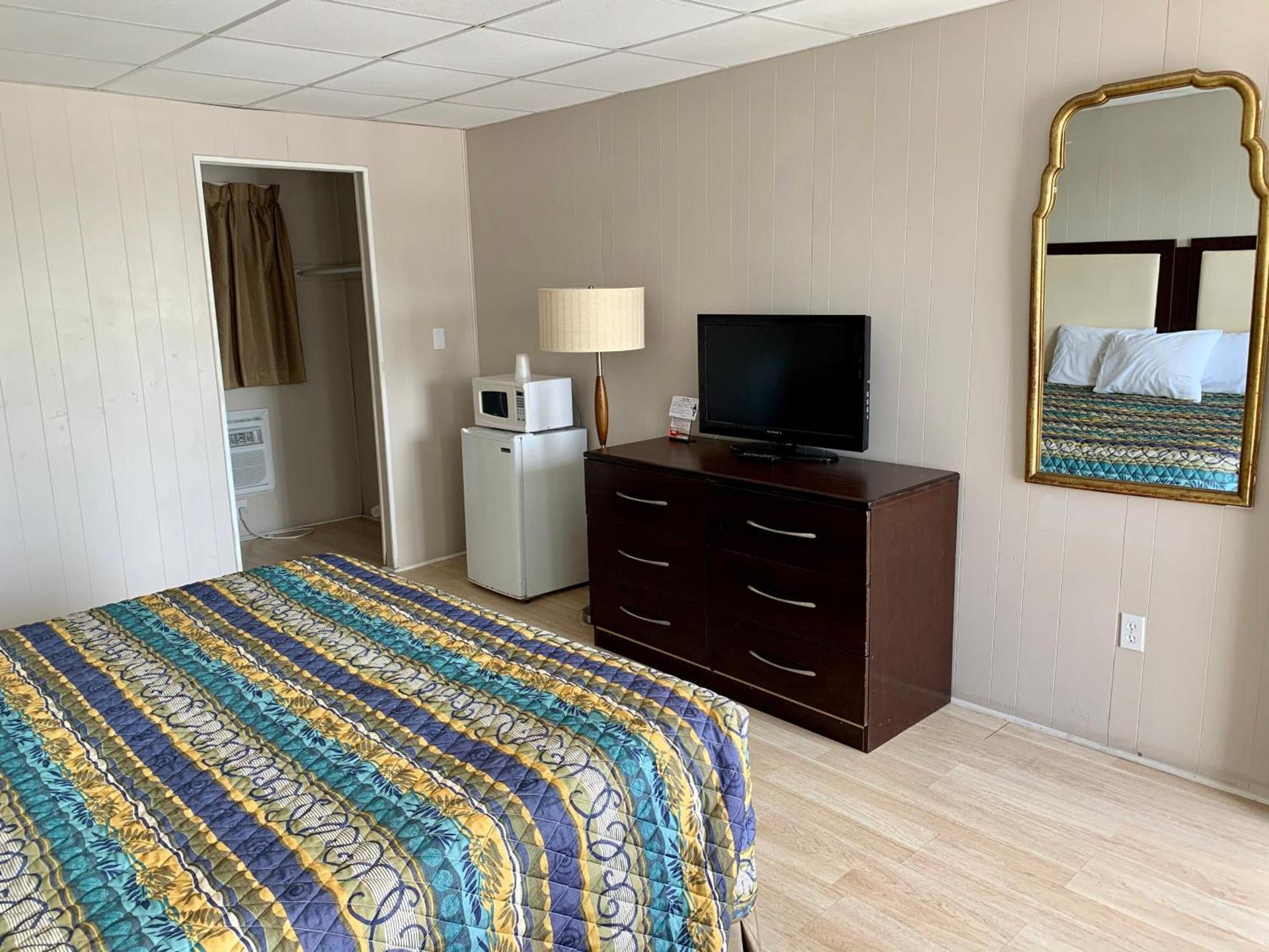 Cabana Motel photo 10