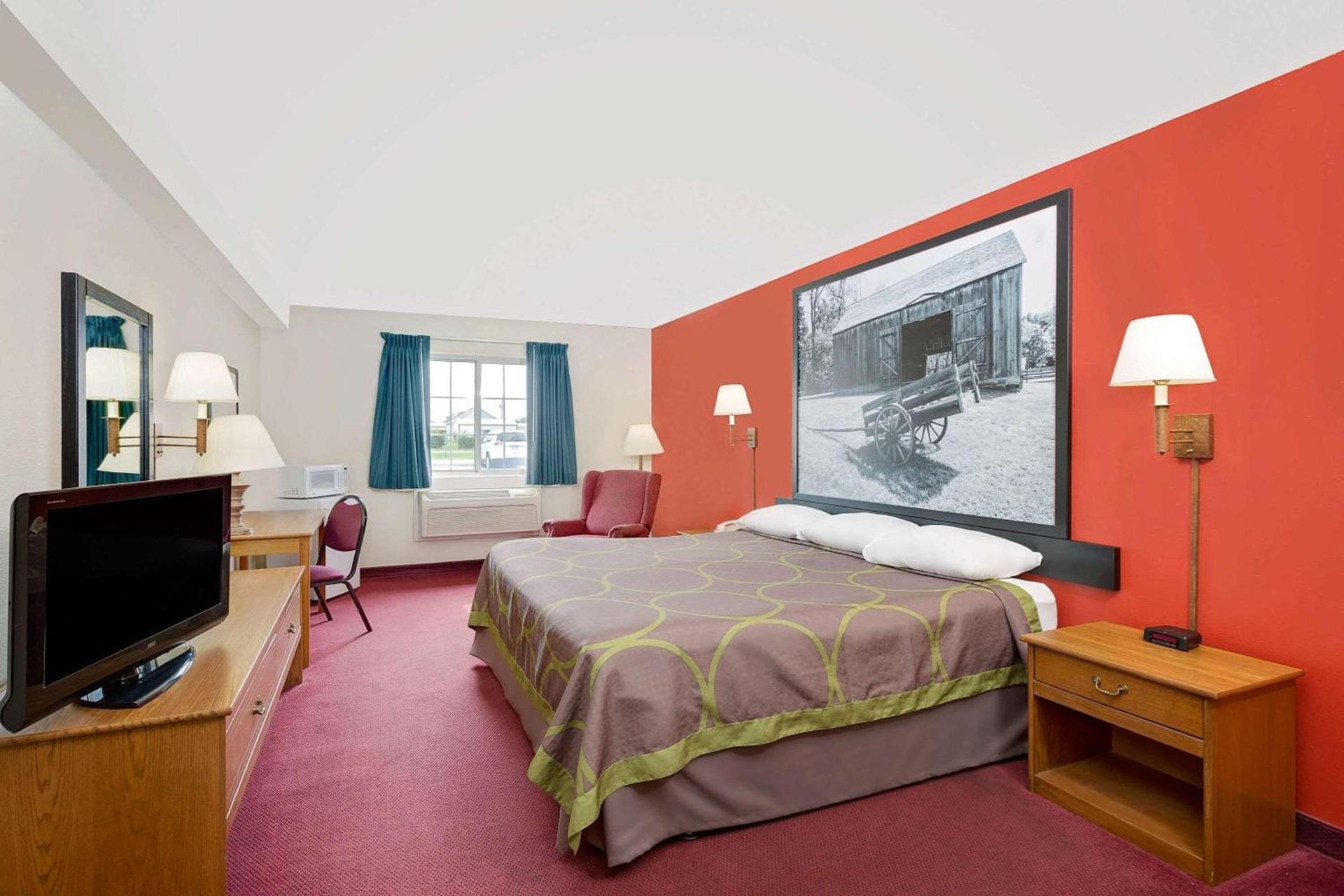 Super 8 by Wyndham Mound City photo 3
