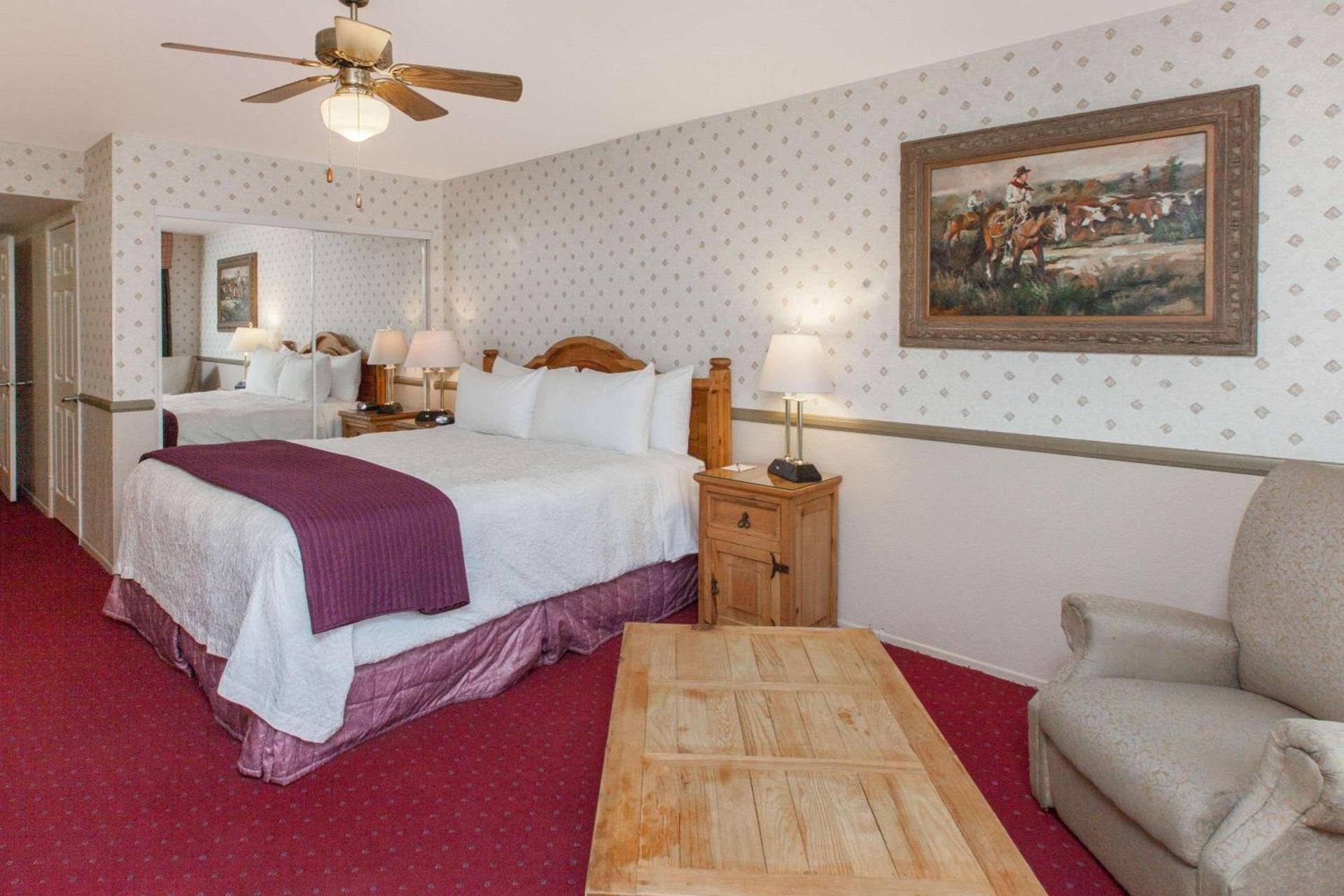 Days Inn by Wyndham Lebec photo 2