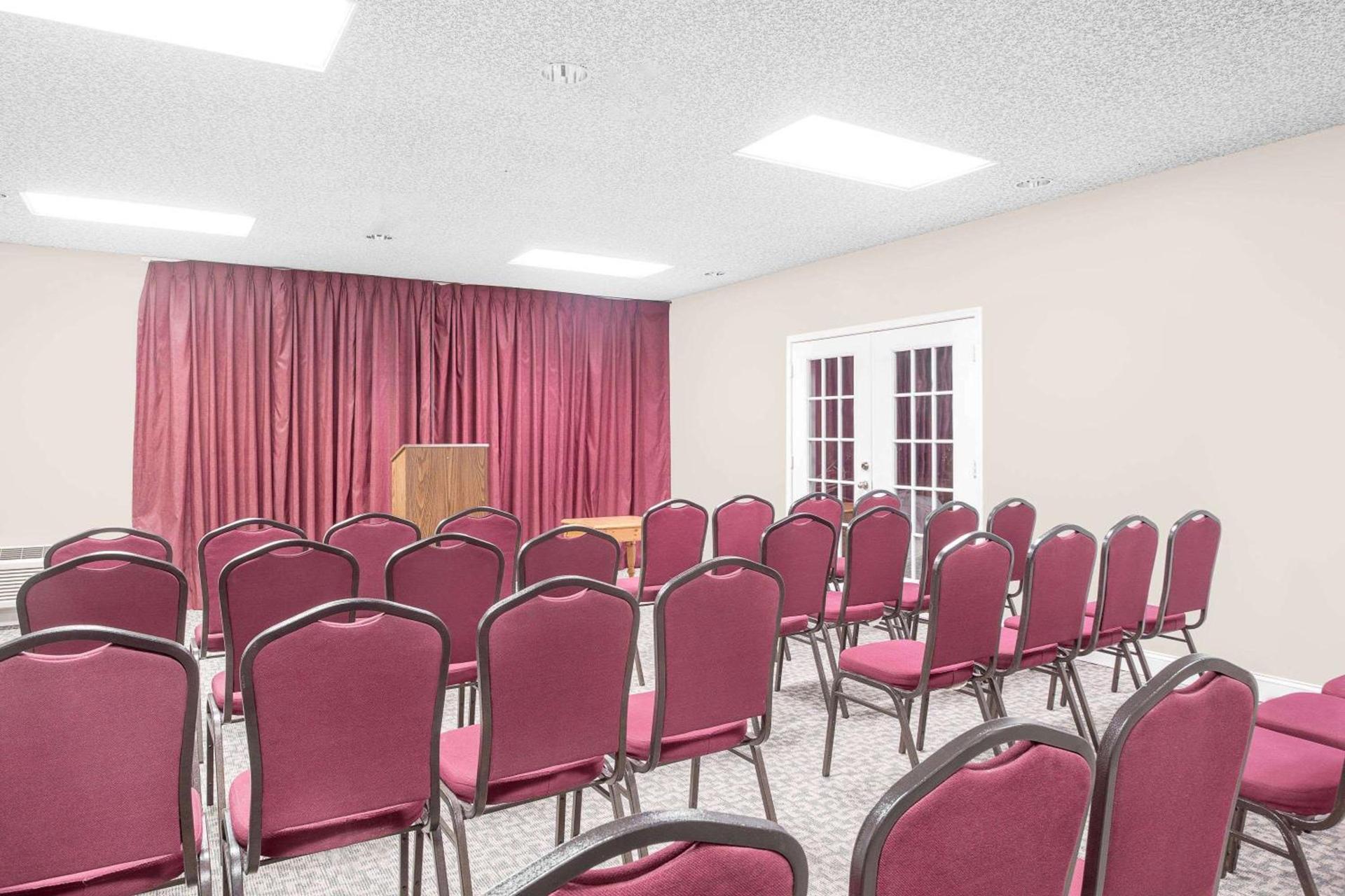 Park Inn by Radisson, Attalla-Gadsden photo 12