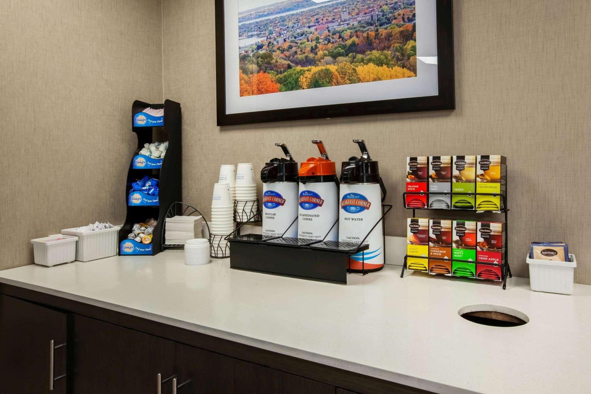 Baymont by Wyndham Traverse City photo 50