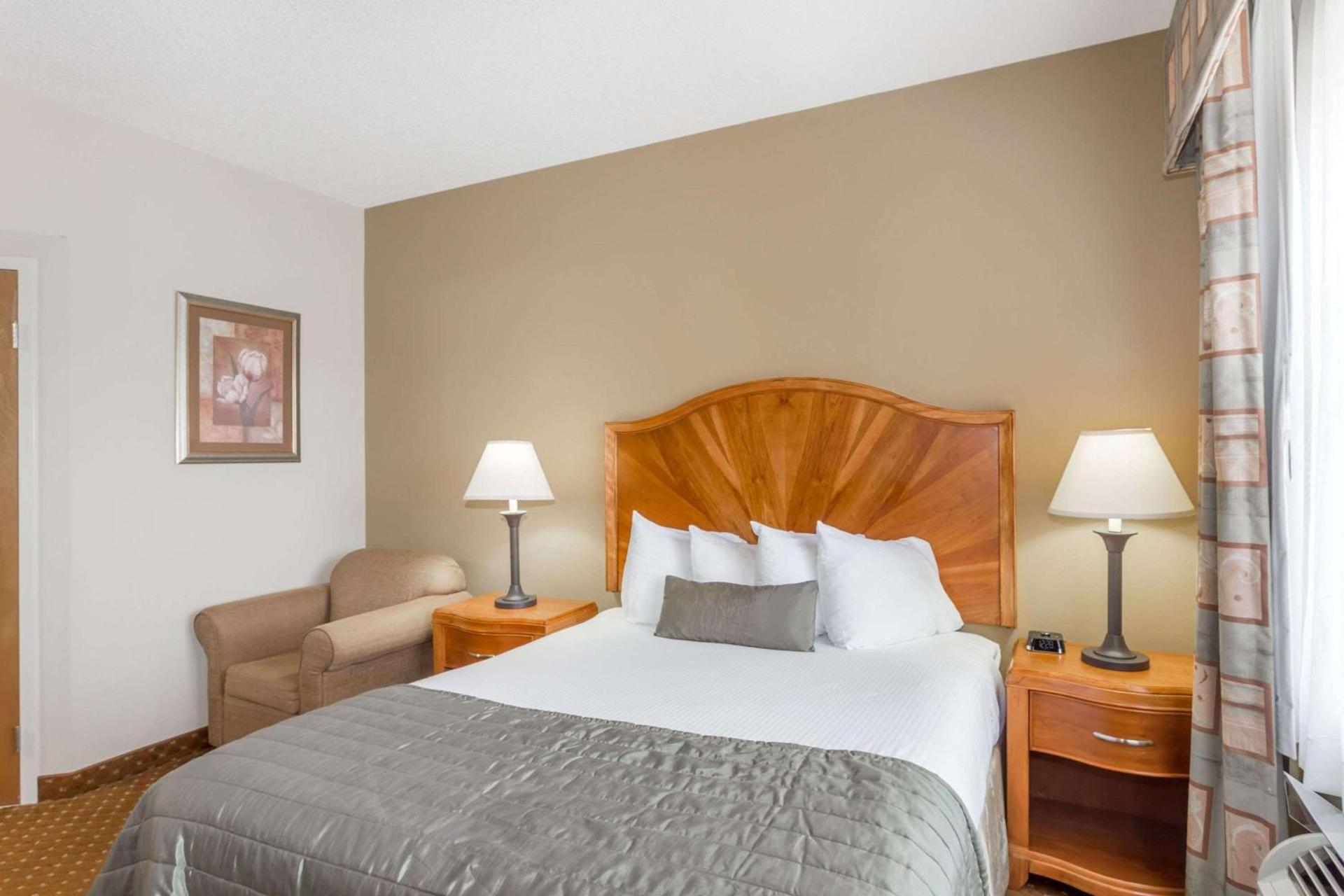 Baymont by Wyndham Asheville/Biltmore photo 24