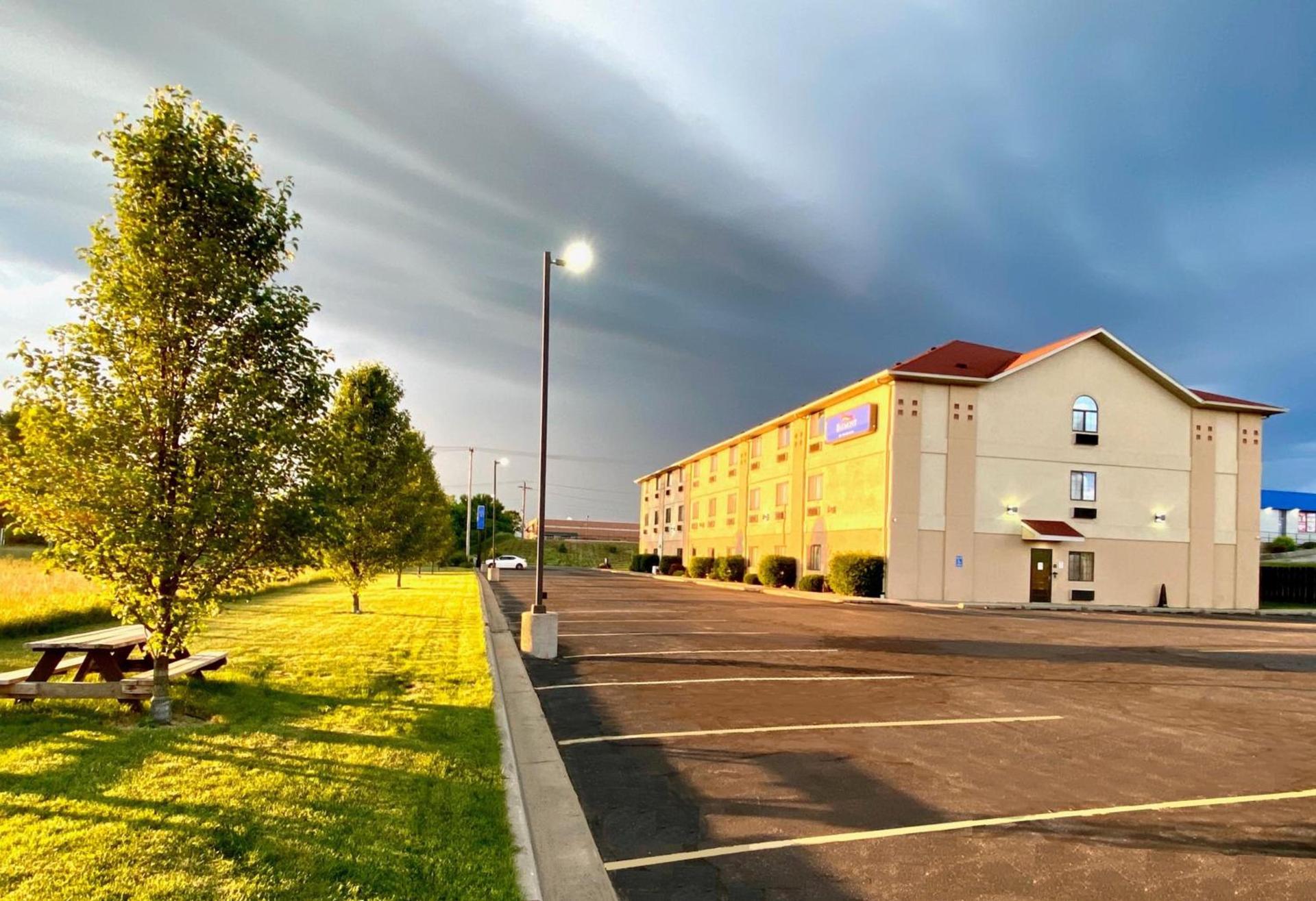 Baymont by Wyndham Paw Paw photo 8