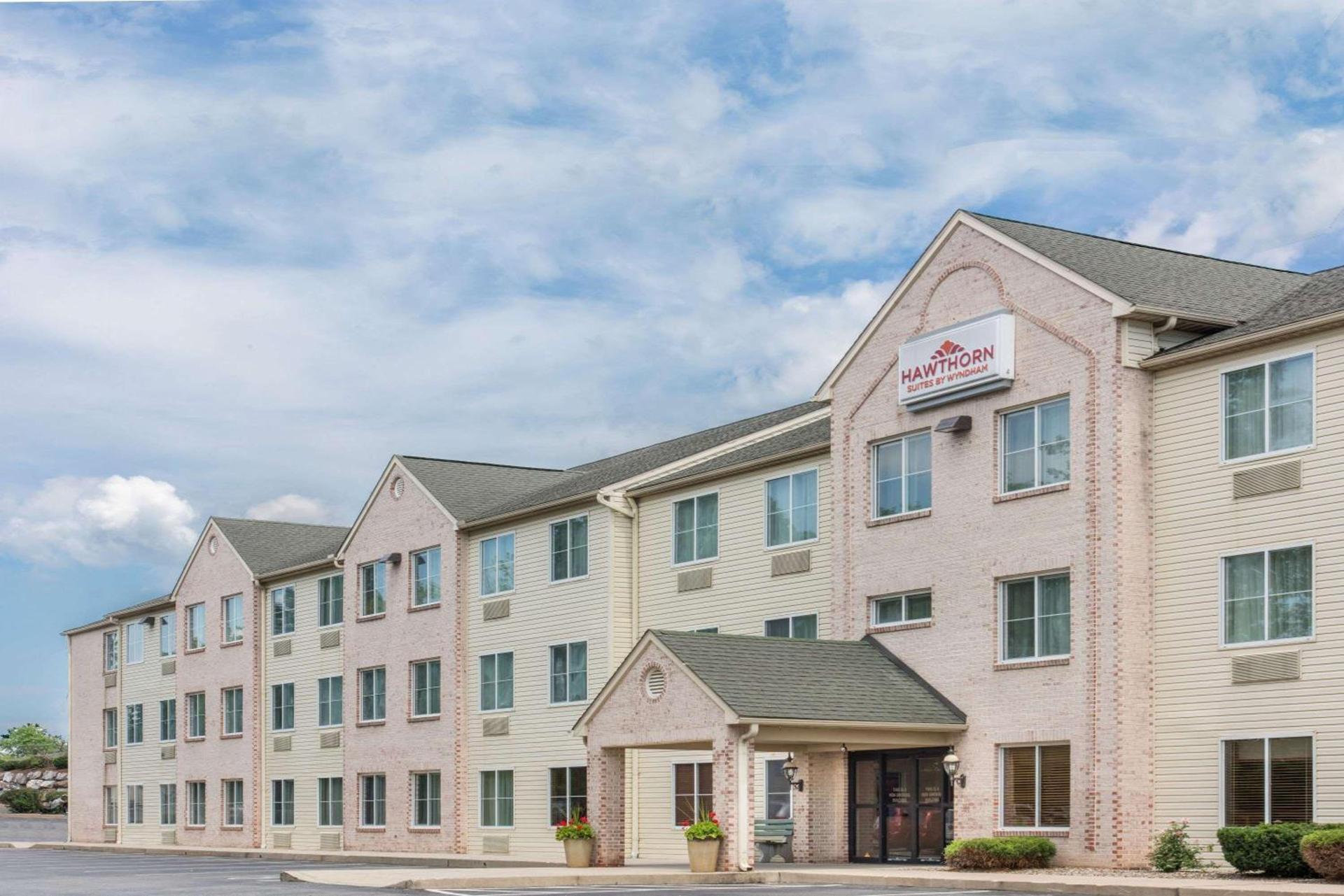 Lancaster Suites — hotel in Lancaster