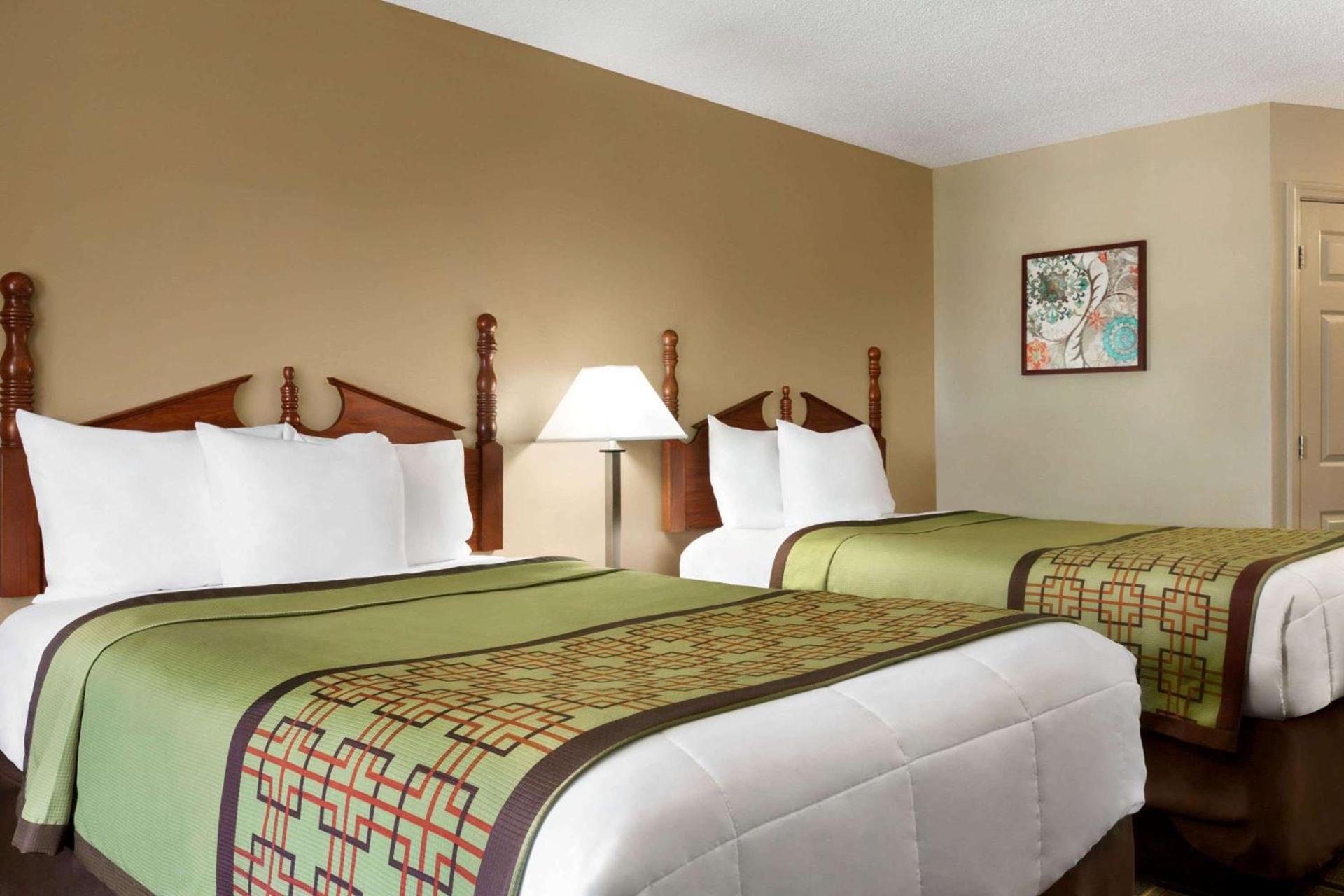 Baymont by Wyndham Warner Robins photo 19