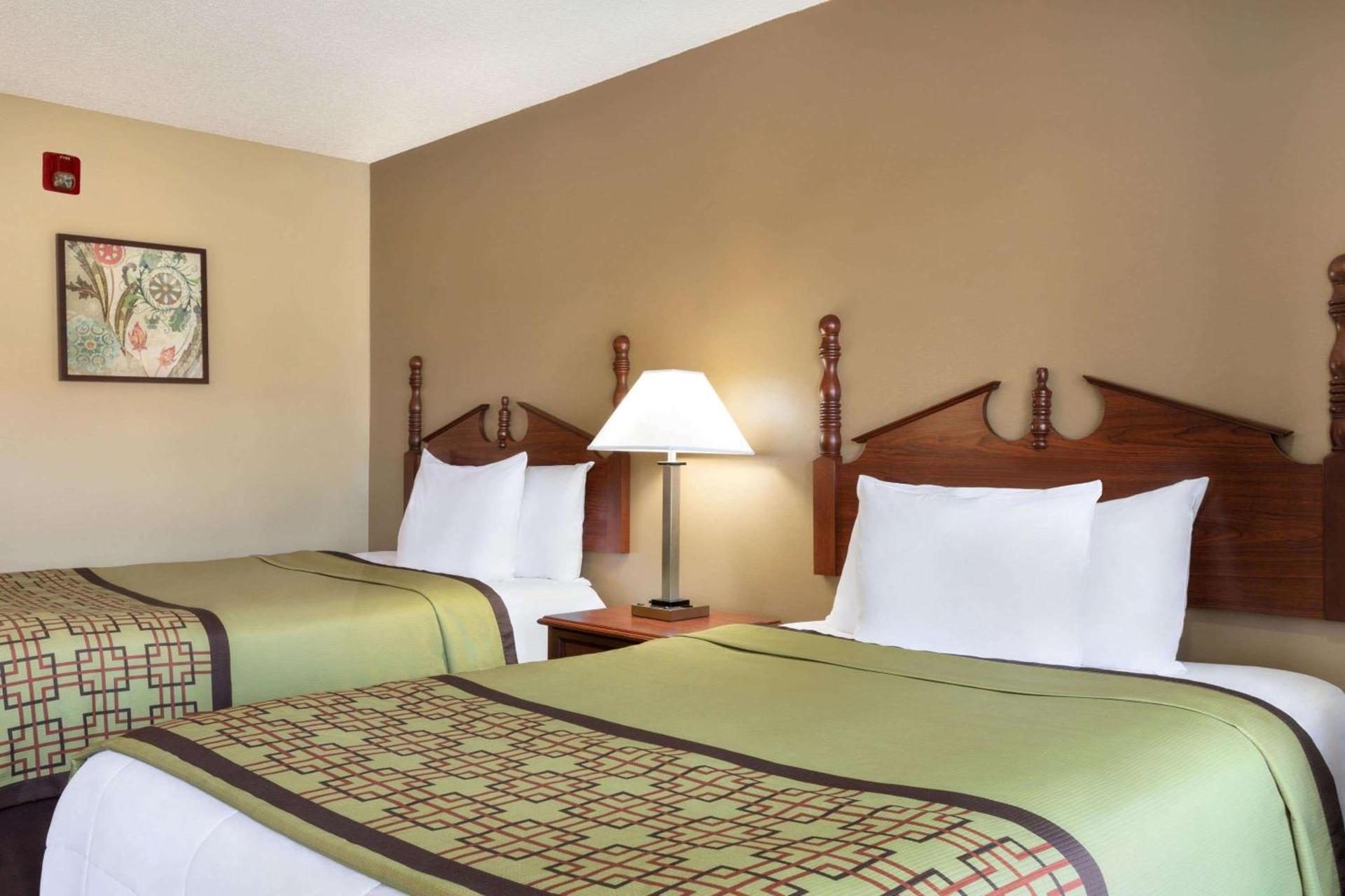 Baymont by Wyndham Warner Robins photo 23