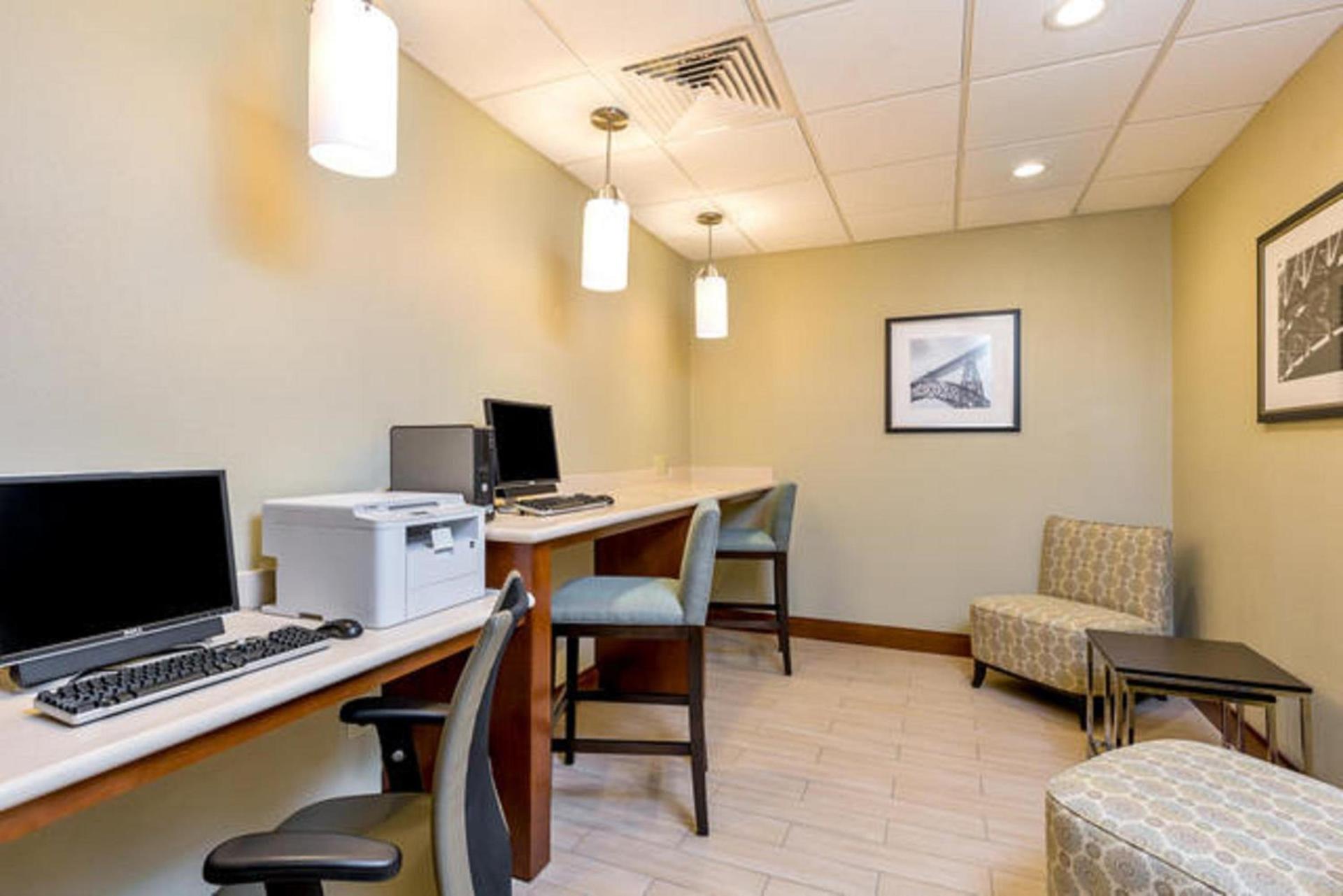 Staybridge Suites College Station by IHG photo 13
