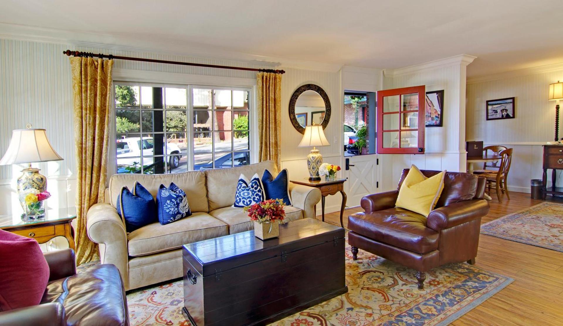 Wayside Inn photo 15