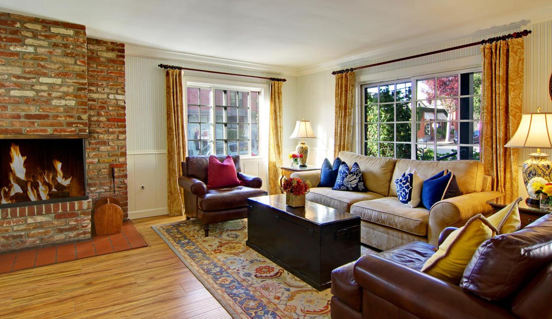 Wayside Inn photo 16