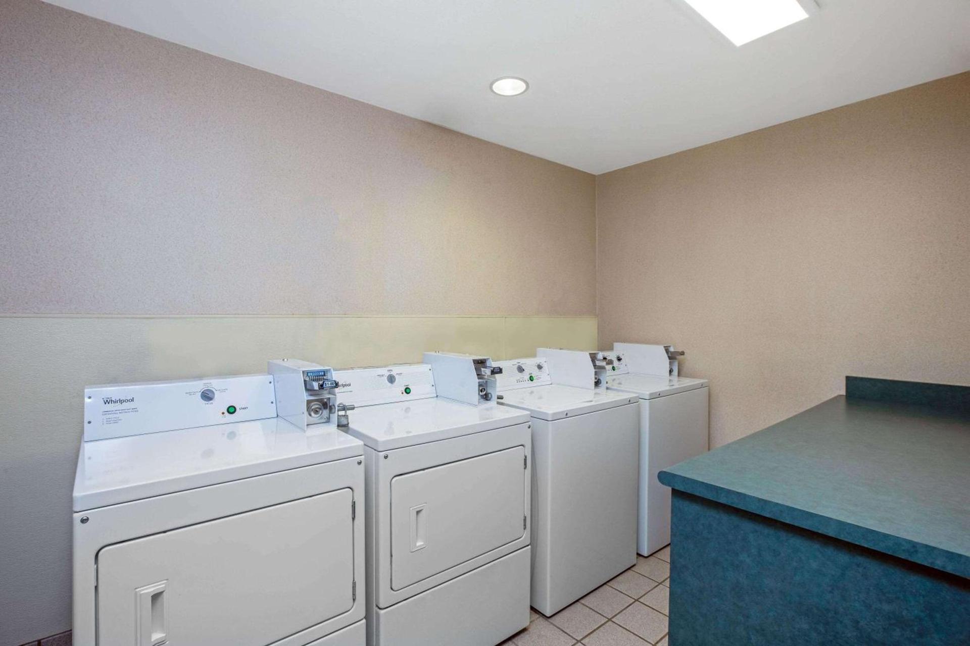 La Quinta by Wyndham Manteca - Ripon photo 24