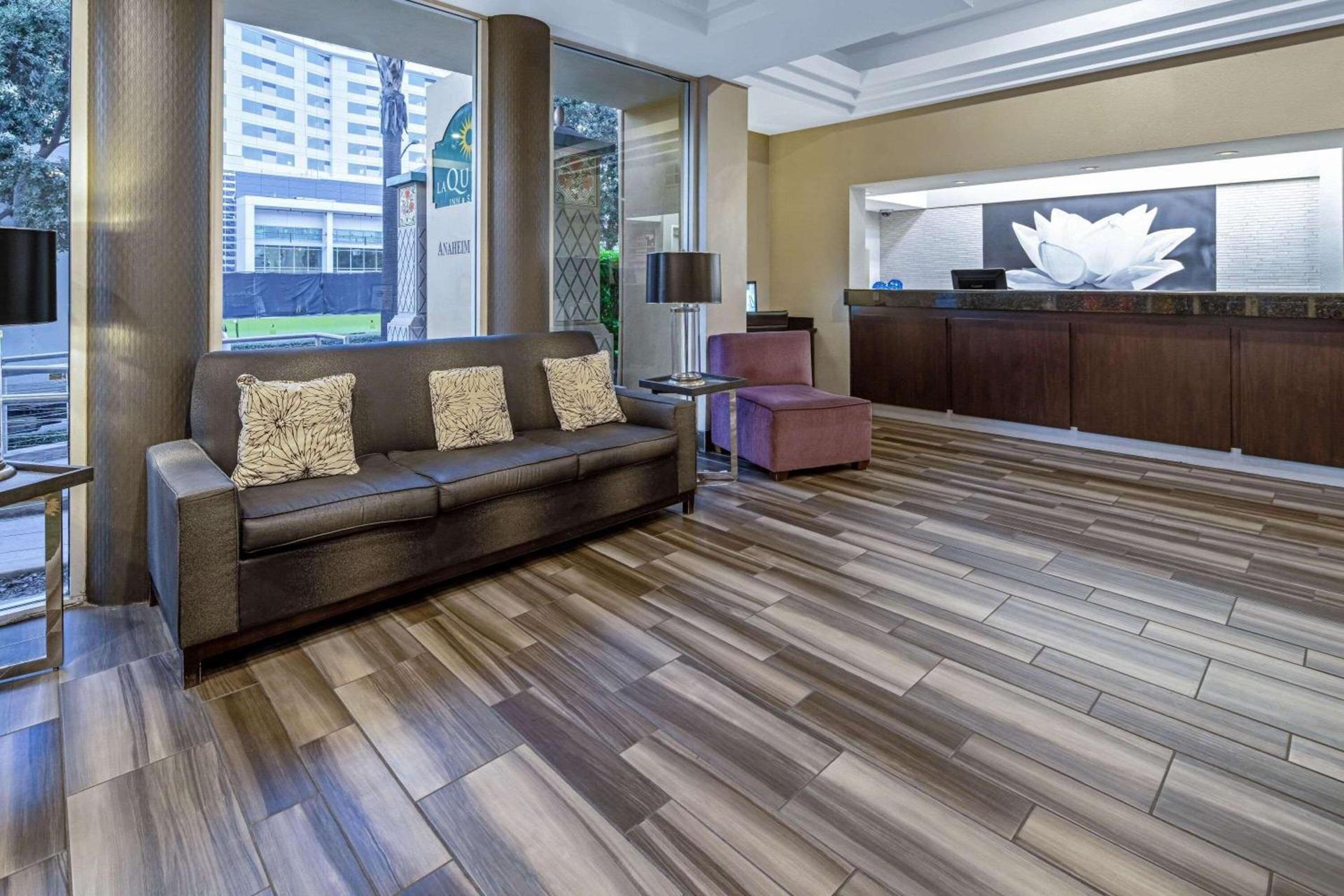 La Quinta by Wyndham Anaheim photo 4