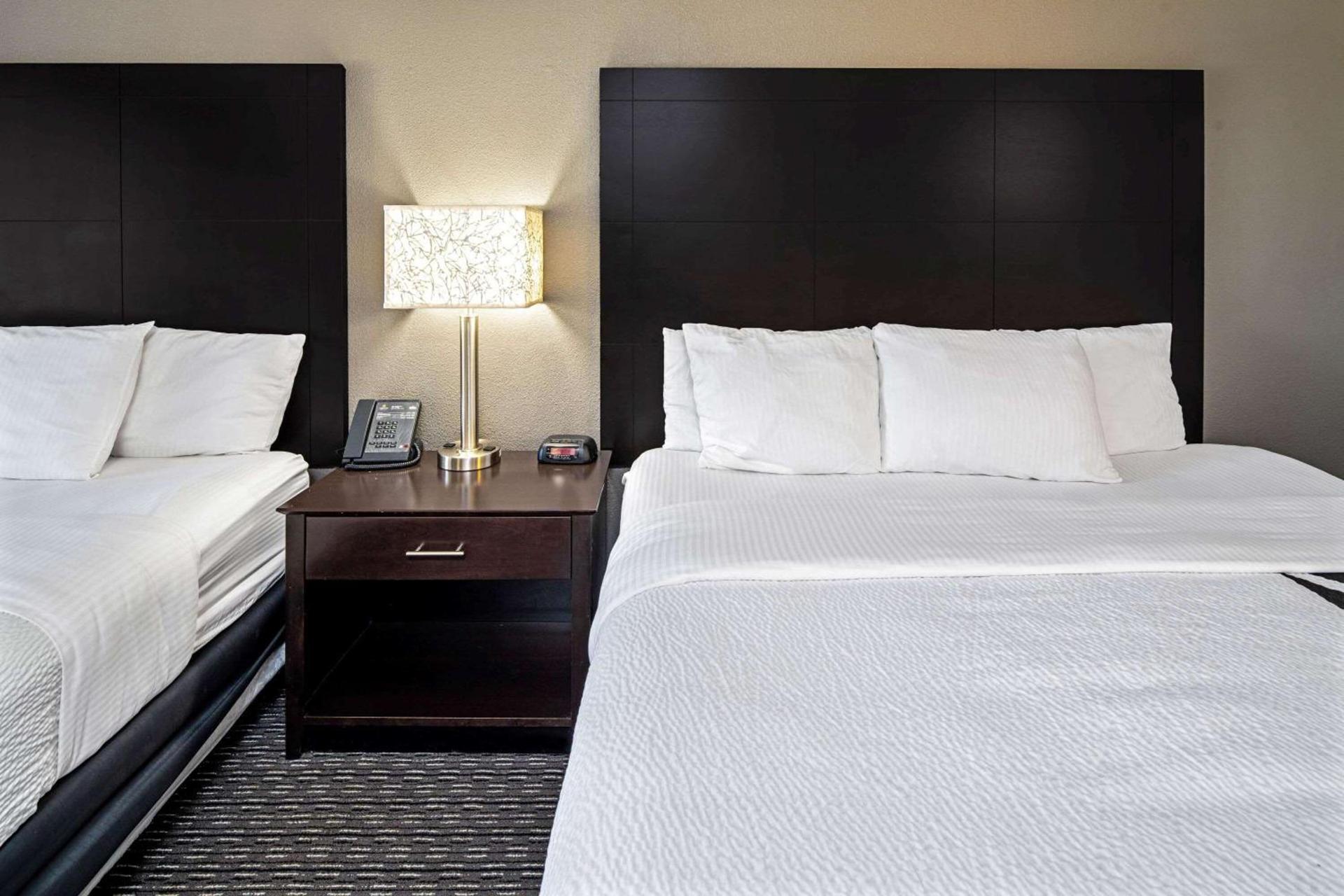 La Quinta by Wyndham Anaheim photo 10