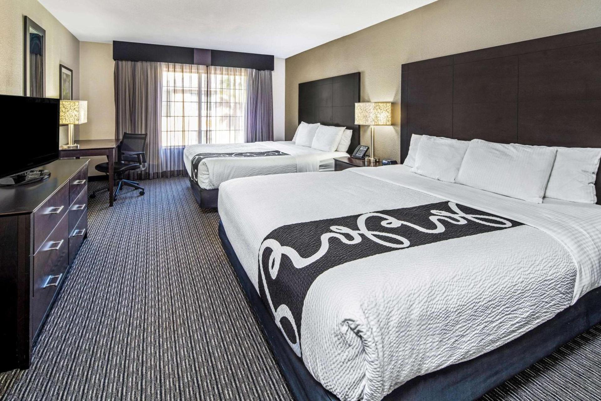 La Quinta by Wyndham Anaheim photo 20