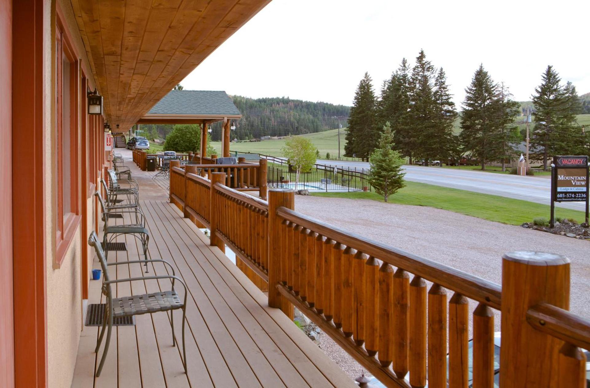 Mountain View Lodge & Cabins photo 49