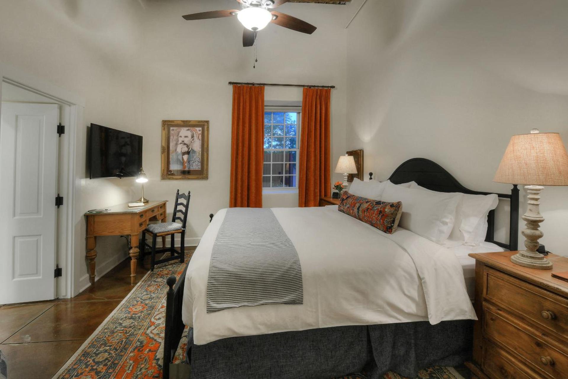 Armory Park Inn photo 13