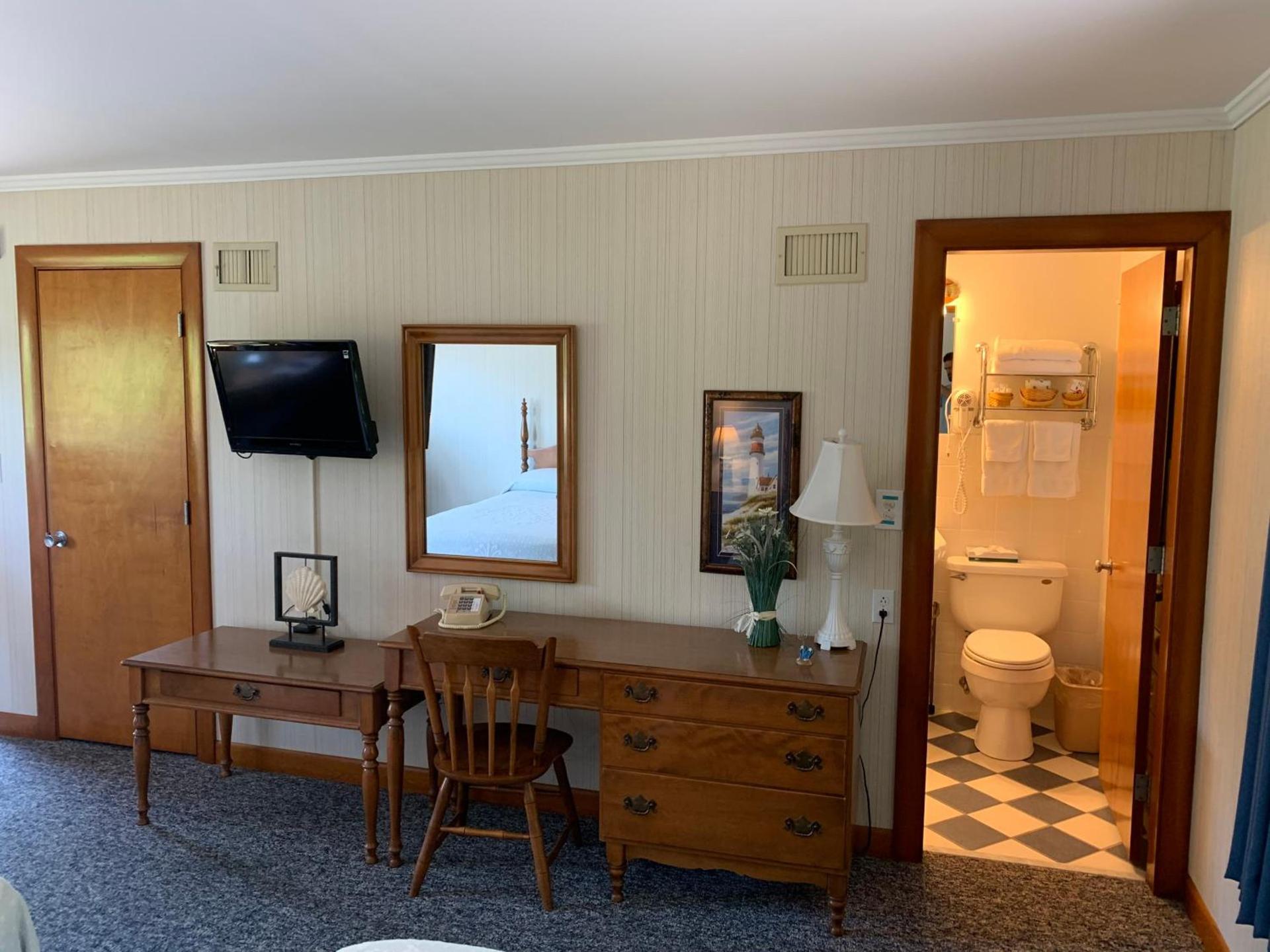 Towne Lyne Motel photo 87