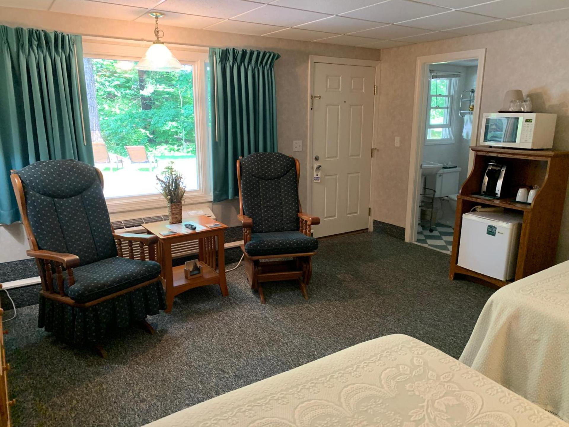 Towne Lyne Motel photo 88