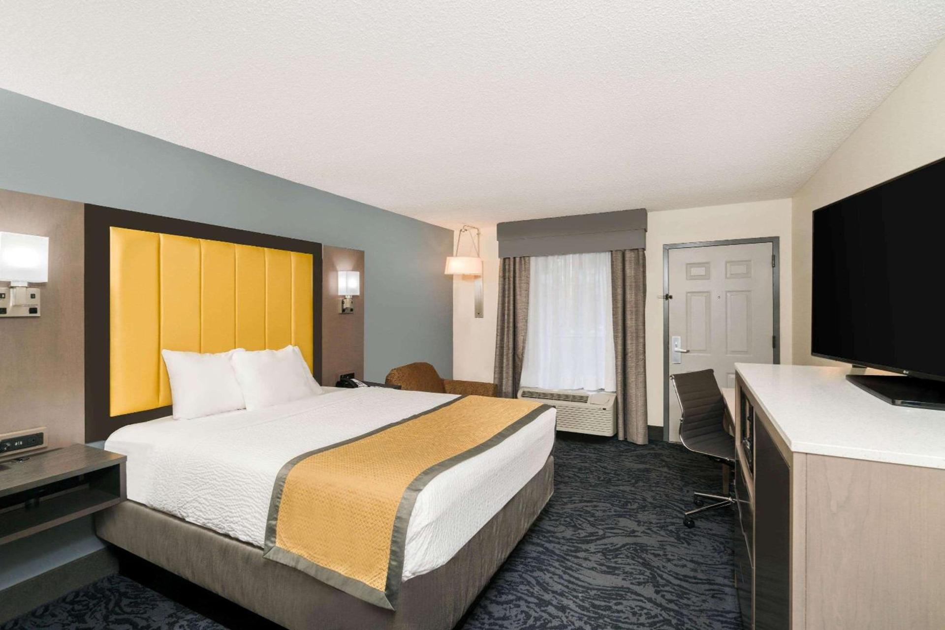 Baymont by Wyndham Franklin photo 19