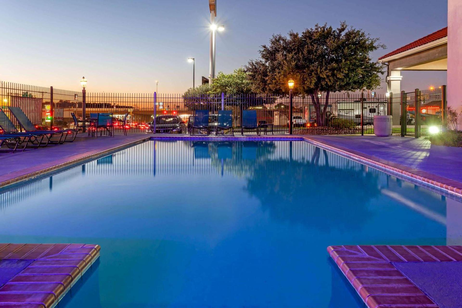 La Quinta by Wyndham New Braunfels photo 3