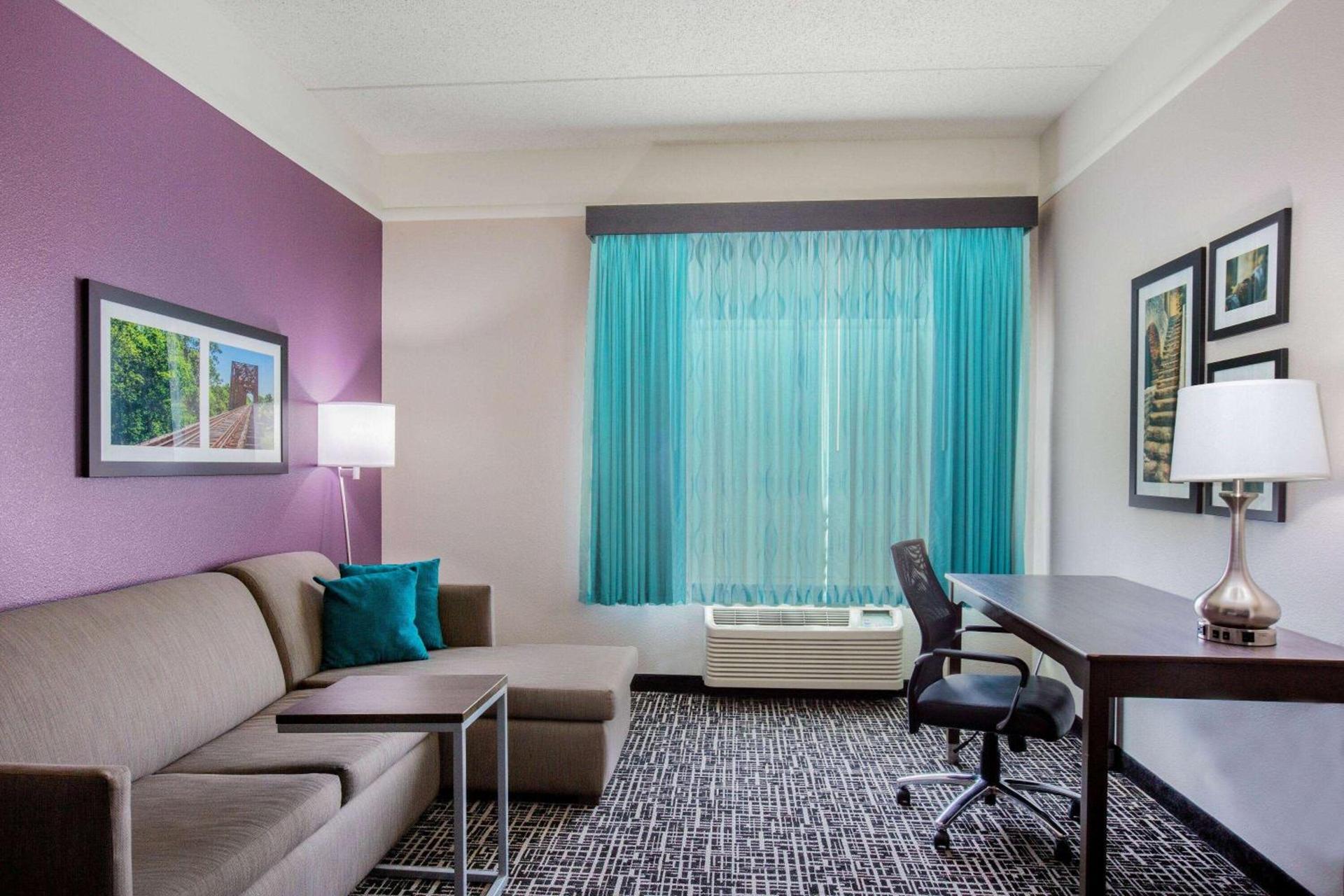 La Quinta by Wyndham Mission at West McAllen photo 28