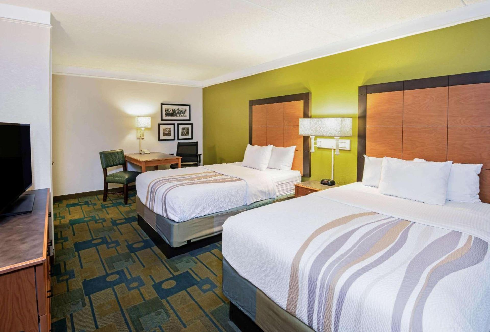 La Quinta Inn by Wyndham Amarillo Mid-City photo 56