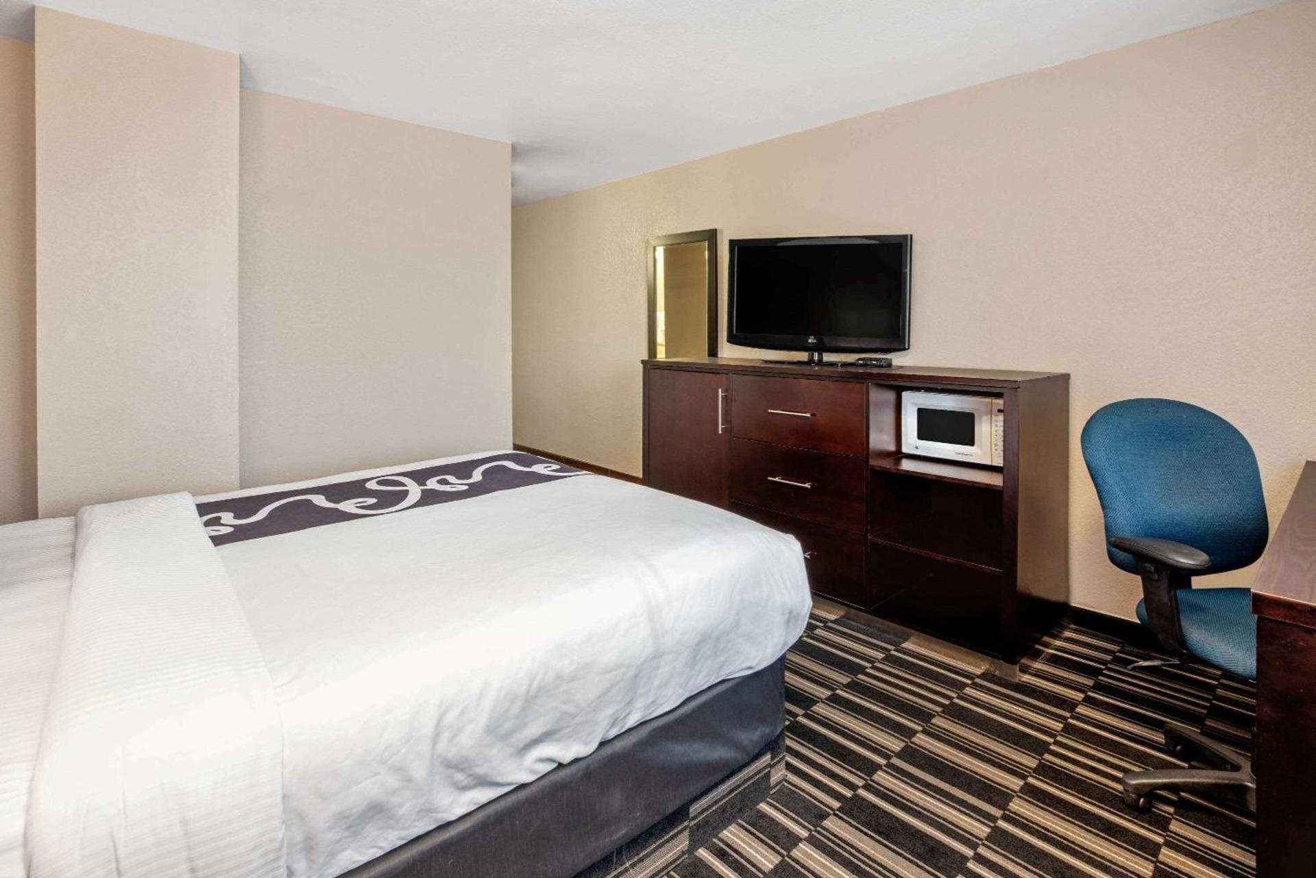 La Quinta Inn by Wyndham Caldwell photo 17