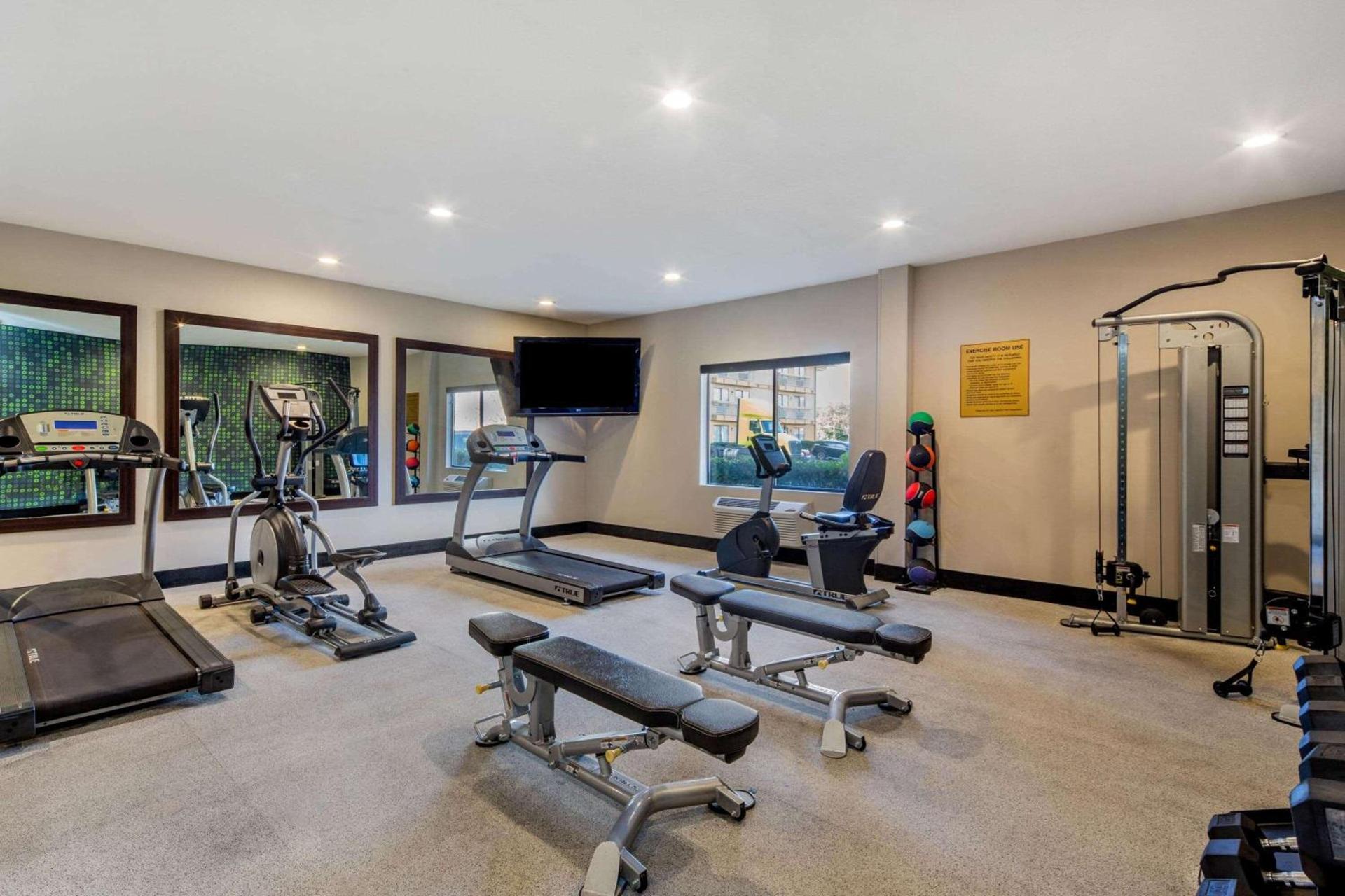La Quinta by Wyndham Oakland - Hayward photo 6
