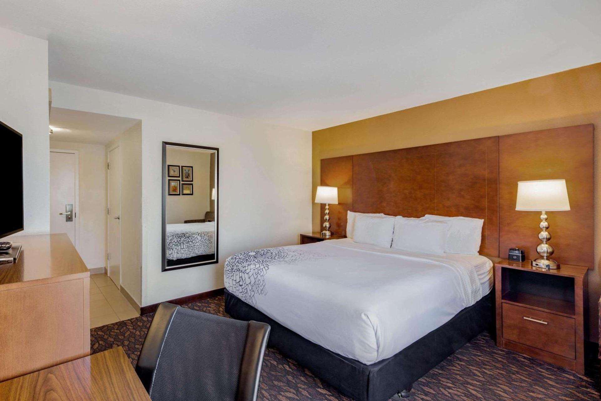 La Quinta by Wyndham Oakland - Hayward photo 9