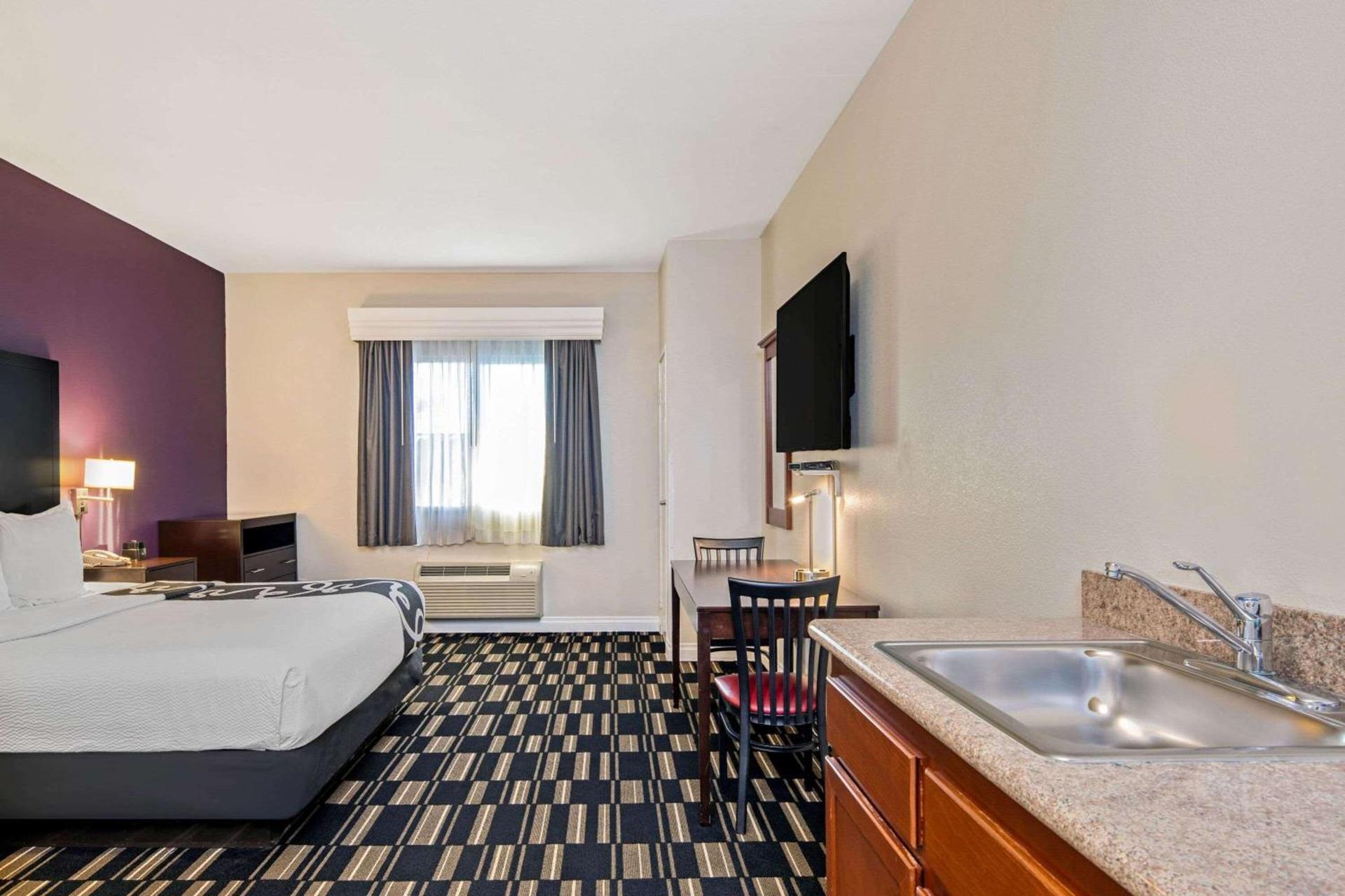 The Hotel Oceanside photo 23