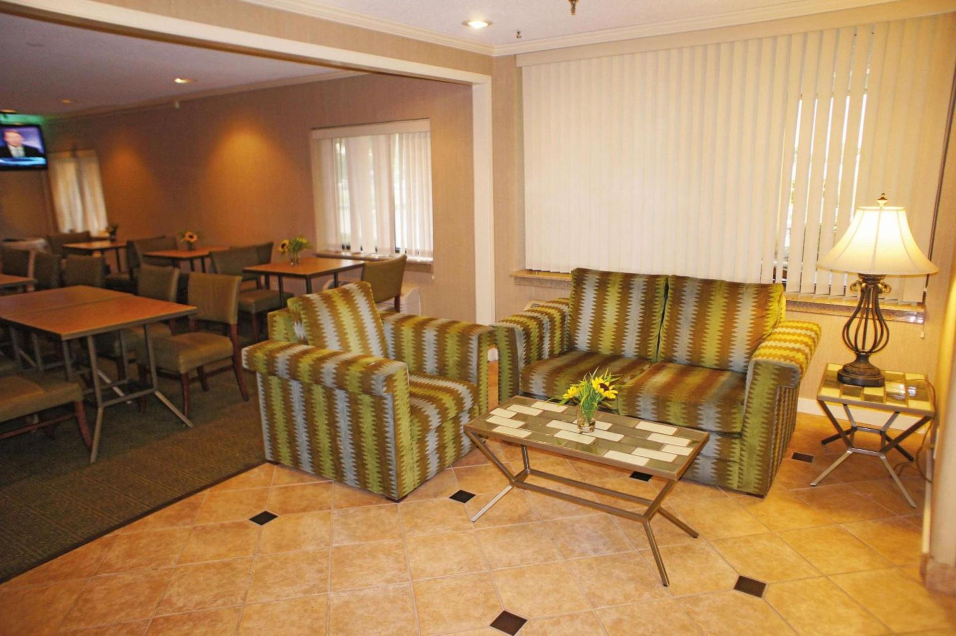 Hawthorn Extended Stay by Wyndham Jackson photo 37