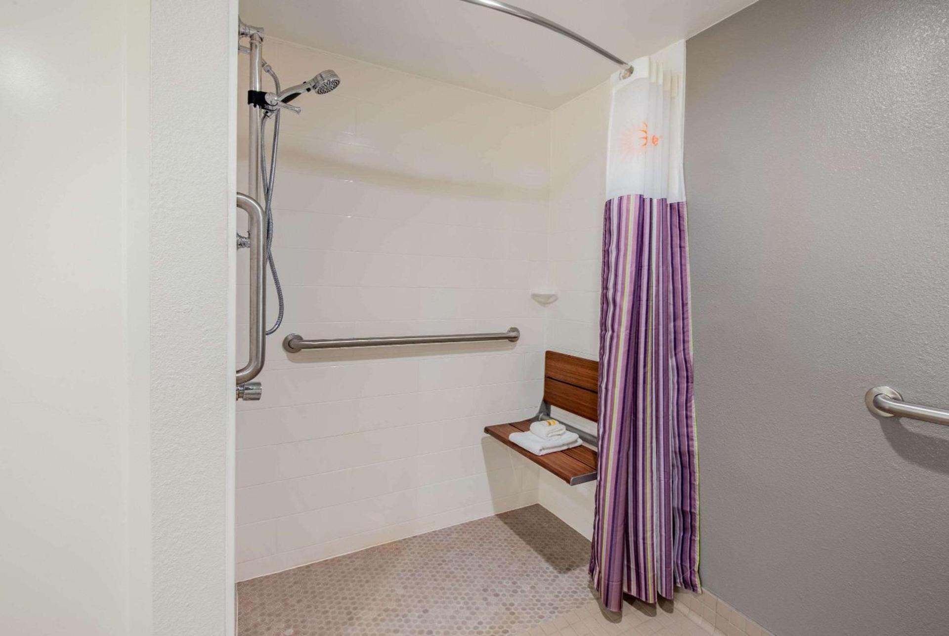 La Quinta by Wyndham Baltimore BWI Airport photo 76