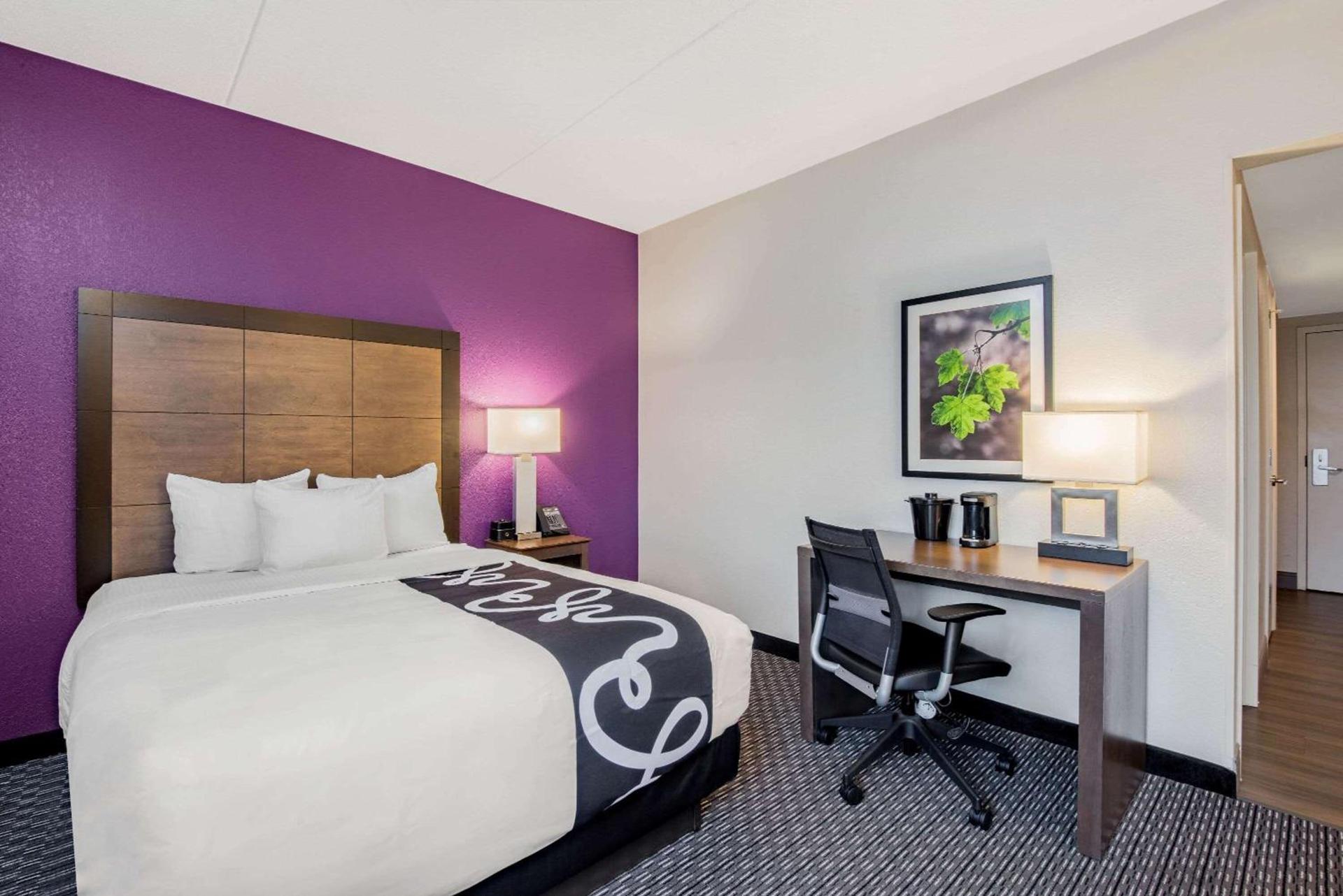 La Quinta by Wyndham Baltimore BWI Airport photo 78