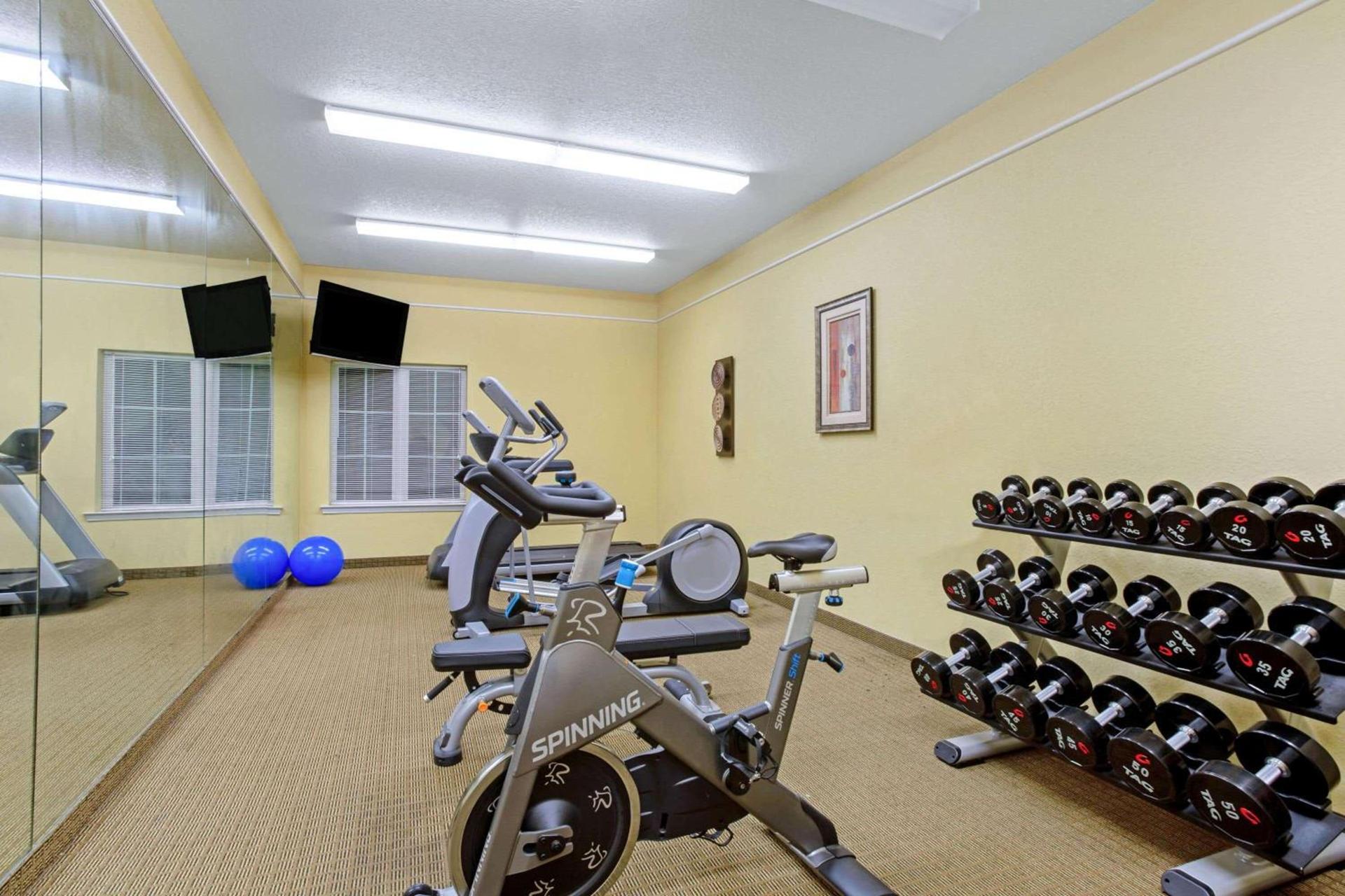 Stay Express Inn & Suites - Mobile, Al photo 28
