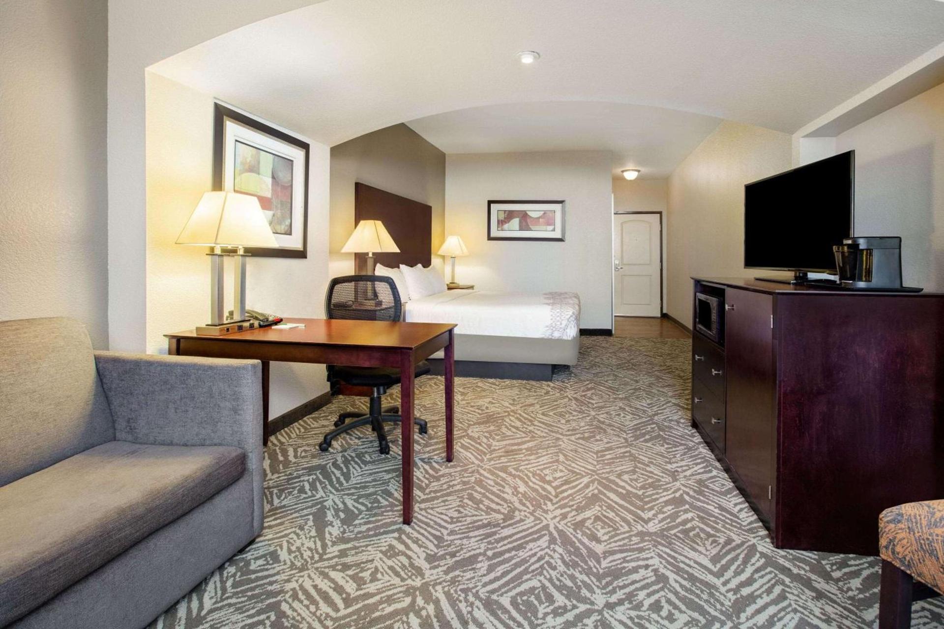 La Quinta by Wyndham McKinney photo 33