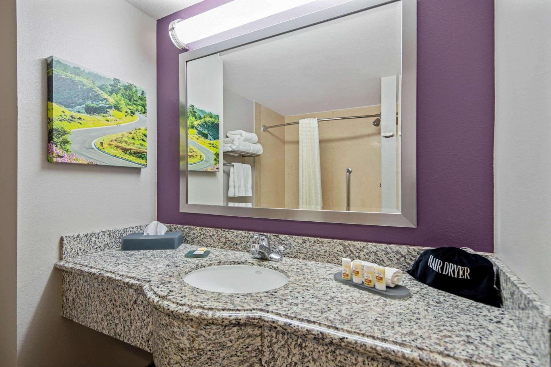 La Quinta by Wyndham Temecula photo 16