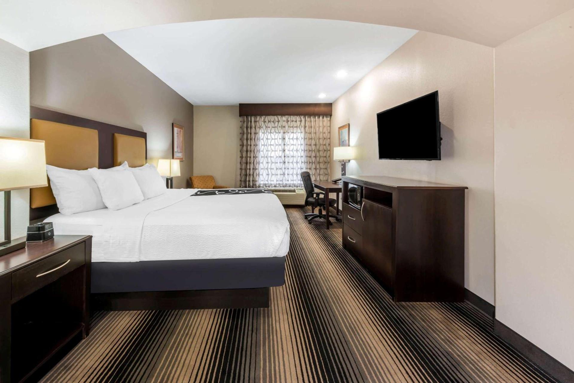 La Quinta by Wyndham Orange photo 33