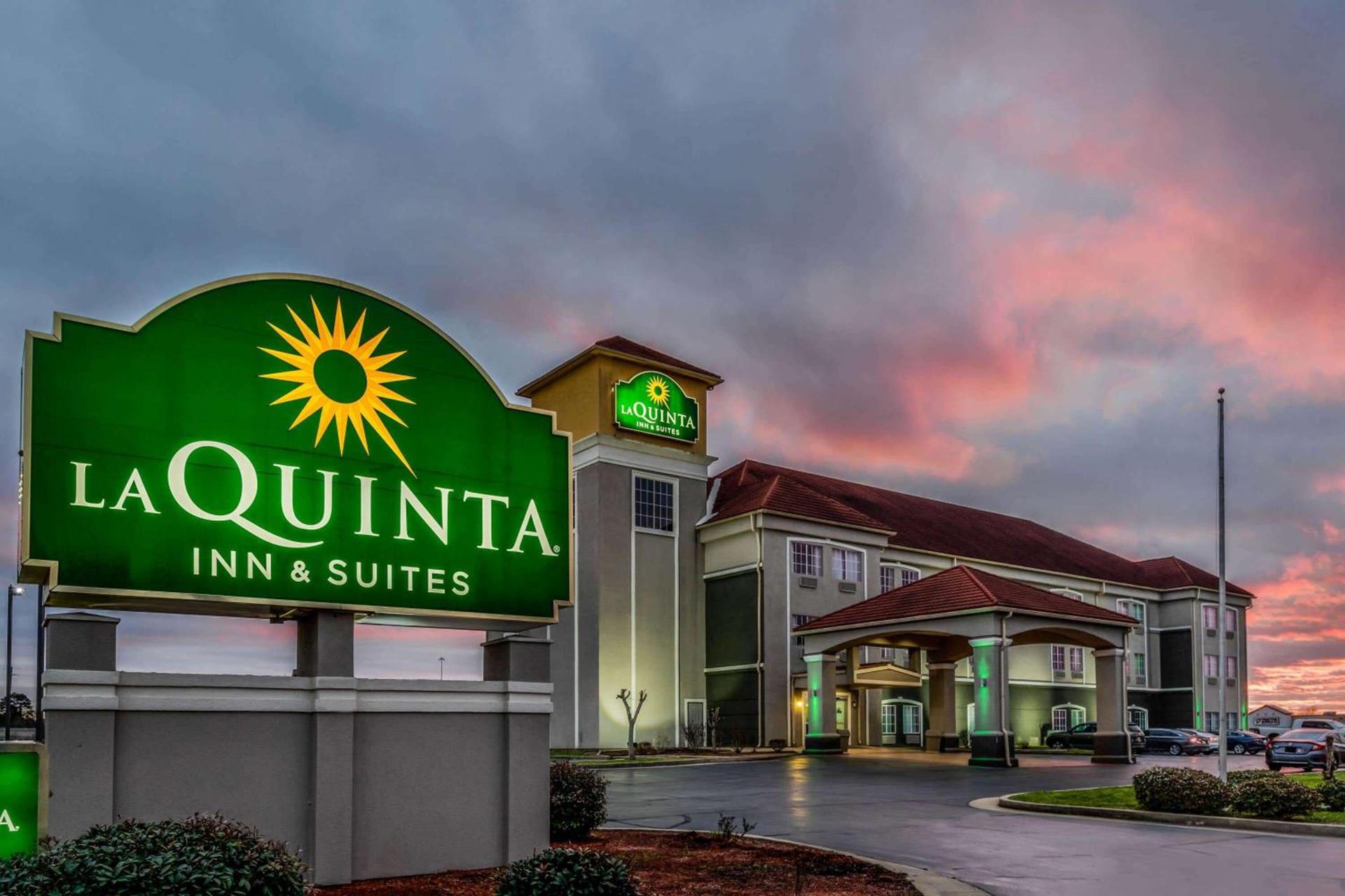 La Quinta by Wyndham Canton MS photo 5