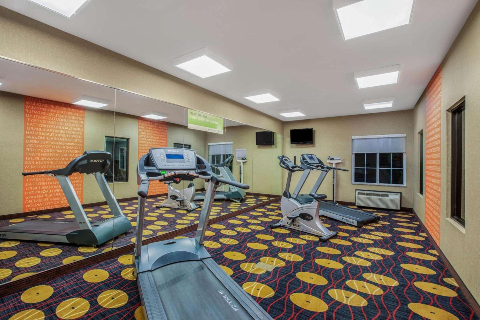 La Quinta by Wyndham Conway photo 9