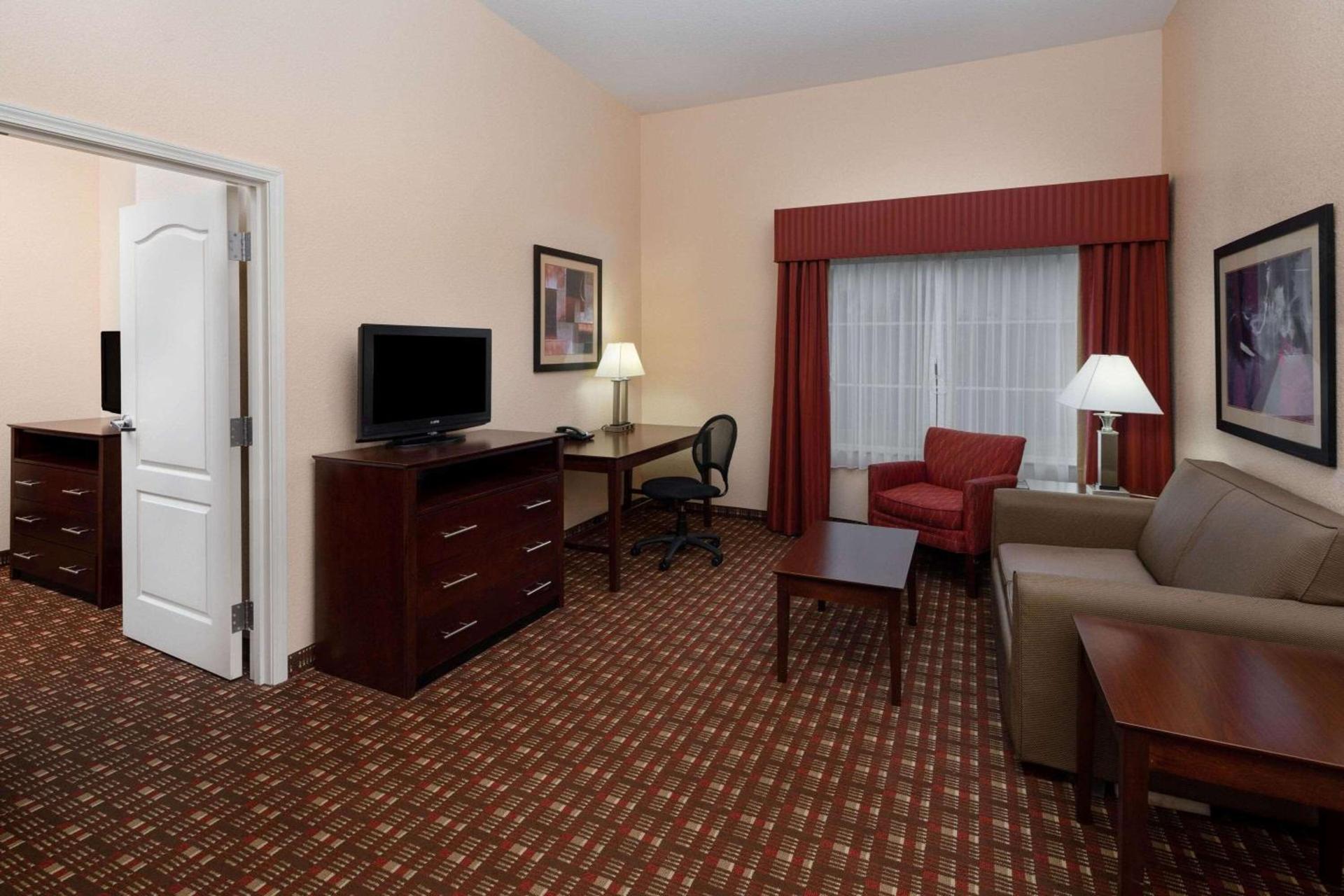 La Quinta by Wyndham Macon West photo 37