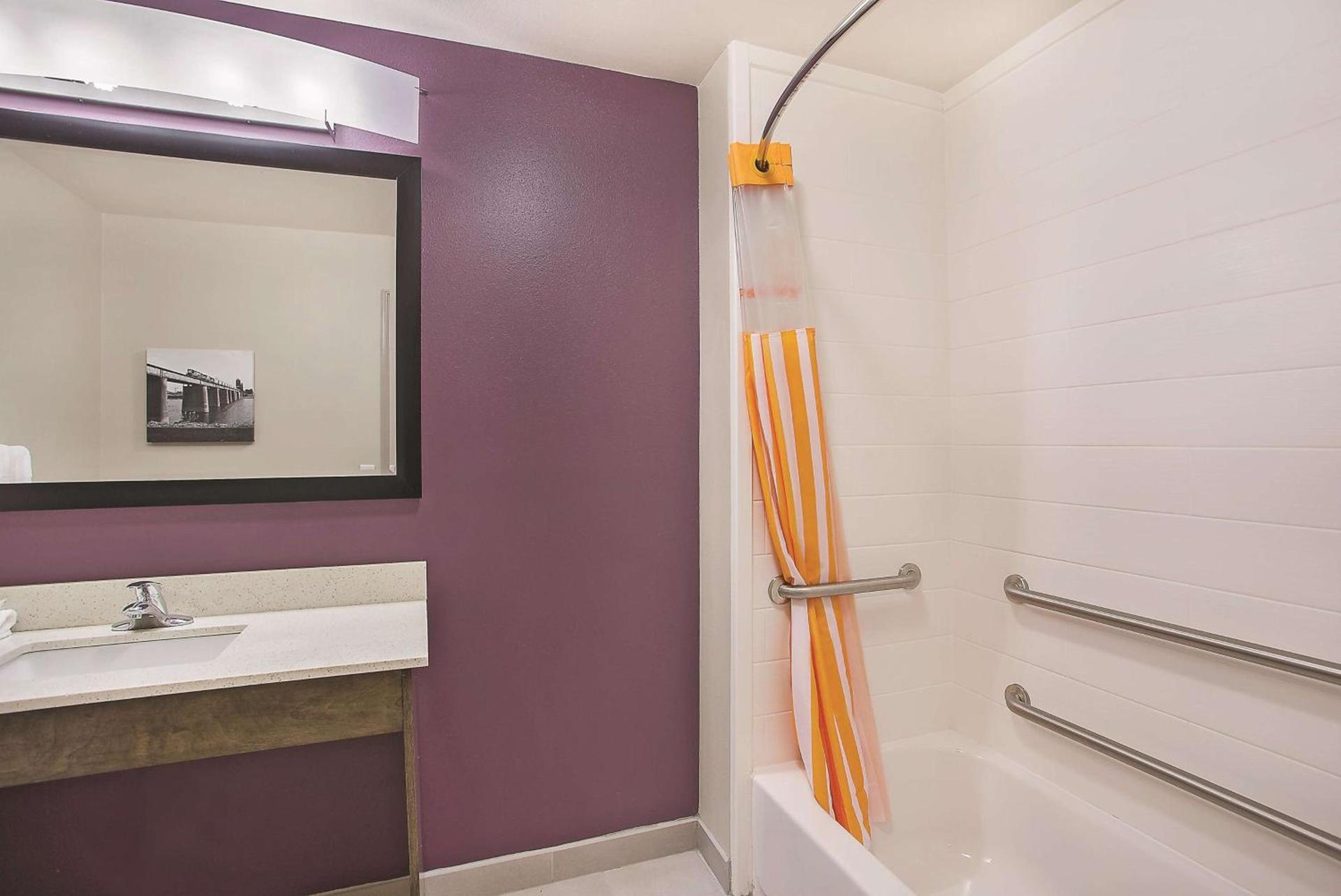 La Quinta by Wyndham Chattanooga - Lookout Mtn photo 13