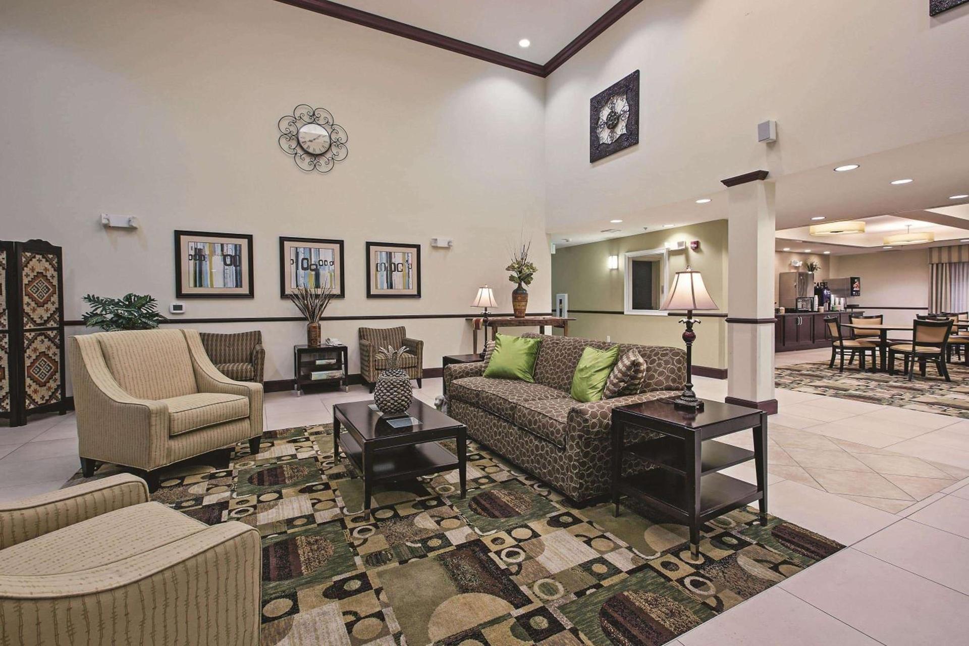 La Quinta by Wyndham Lancaster photo 8