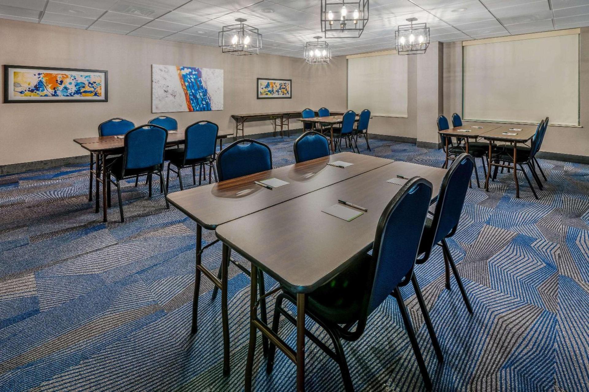 La Quinta by Wyndham Kennewick photo 23
