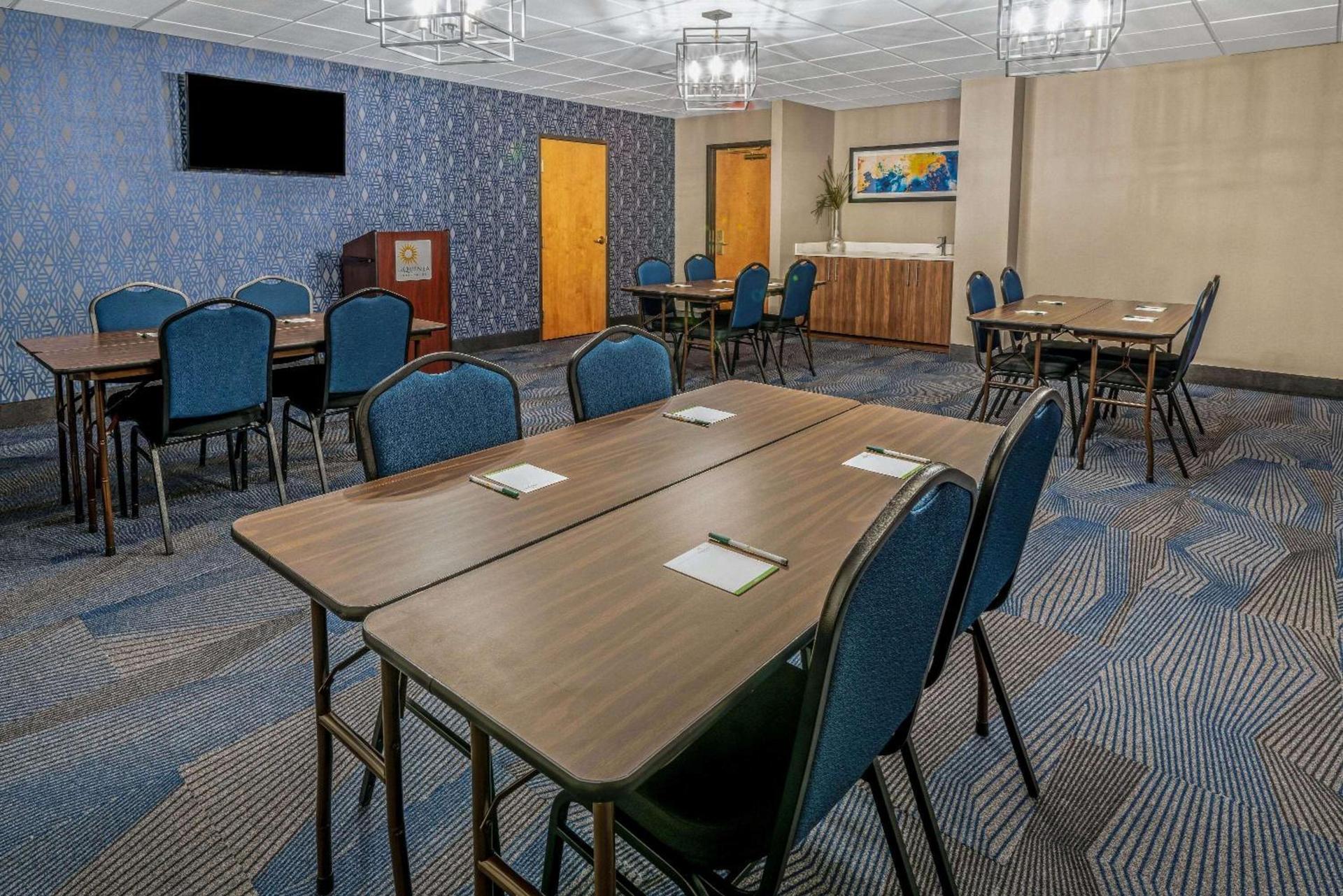 La Quinta by Wyndham Kennewick photo 24