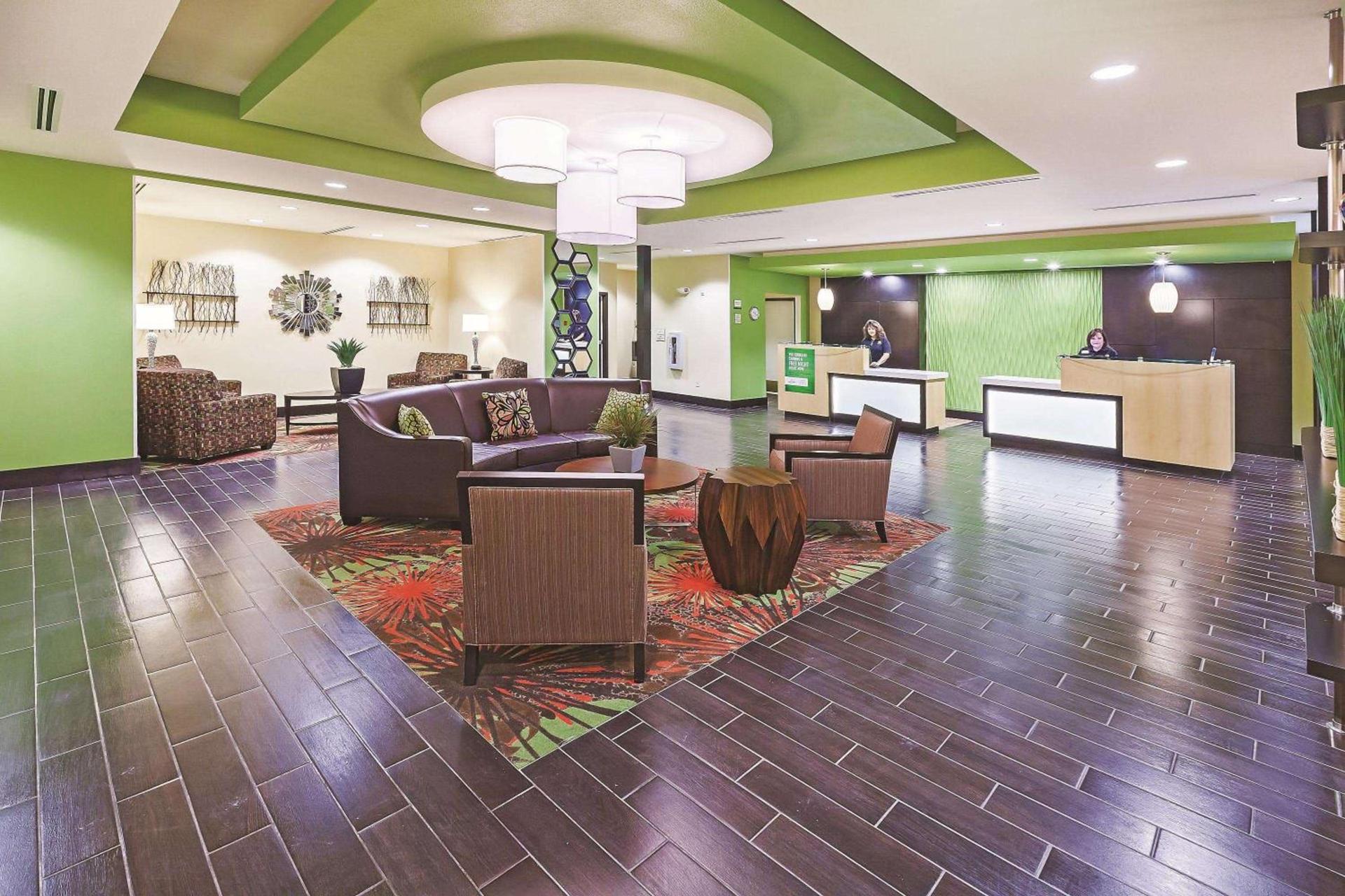 La Quinta by Wyndham Pecos photo 7
