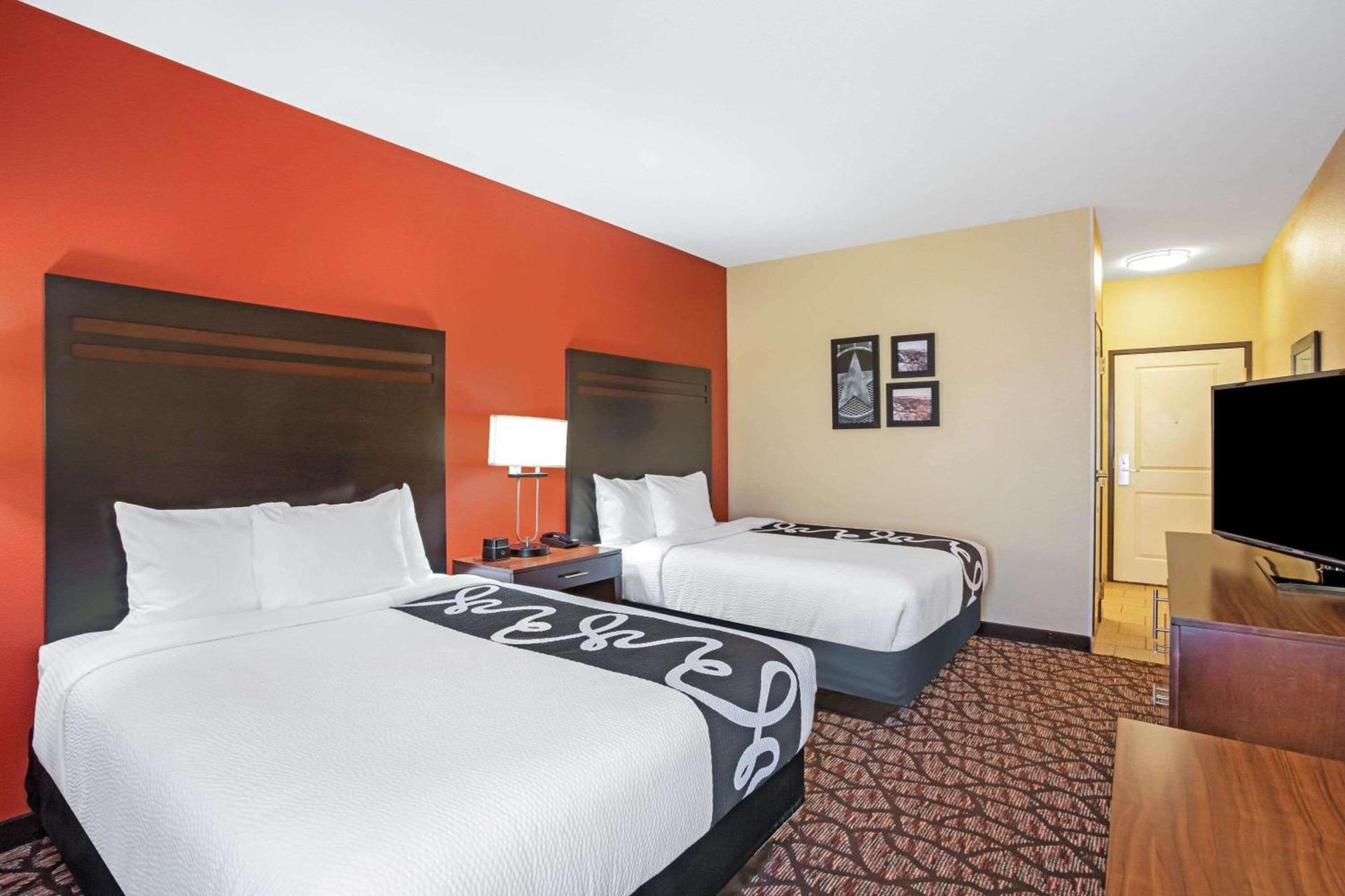 La Quinta by Wyndham Pecos photo 14