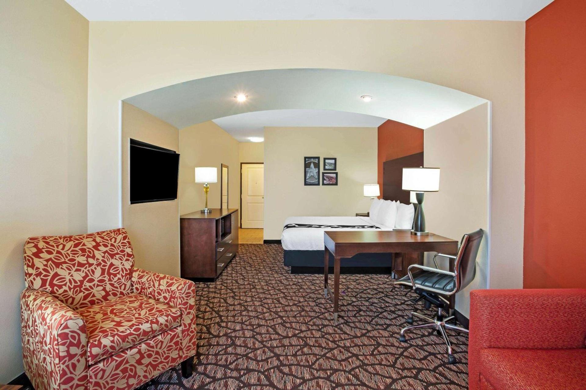 La Quinta by Wyndham Pecos photo 20