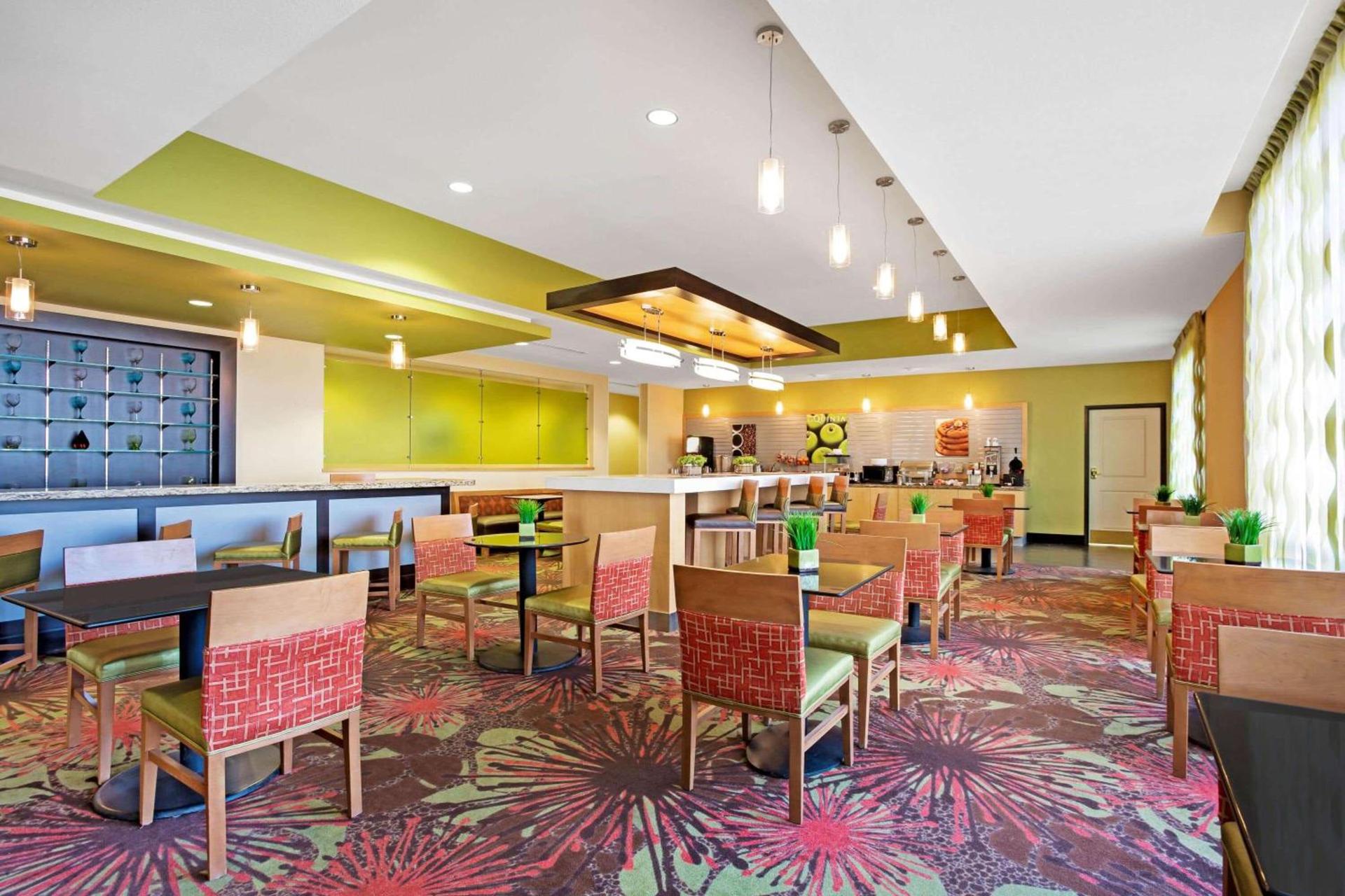 La Quinta by Wyndham Pecos photo 27