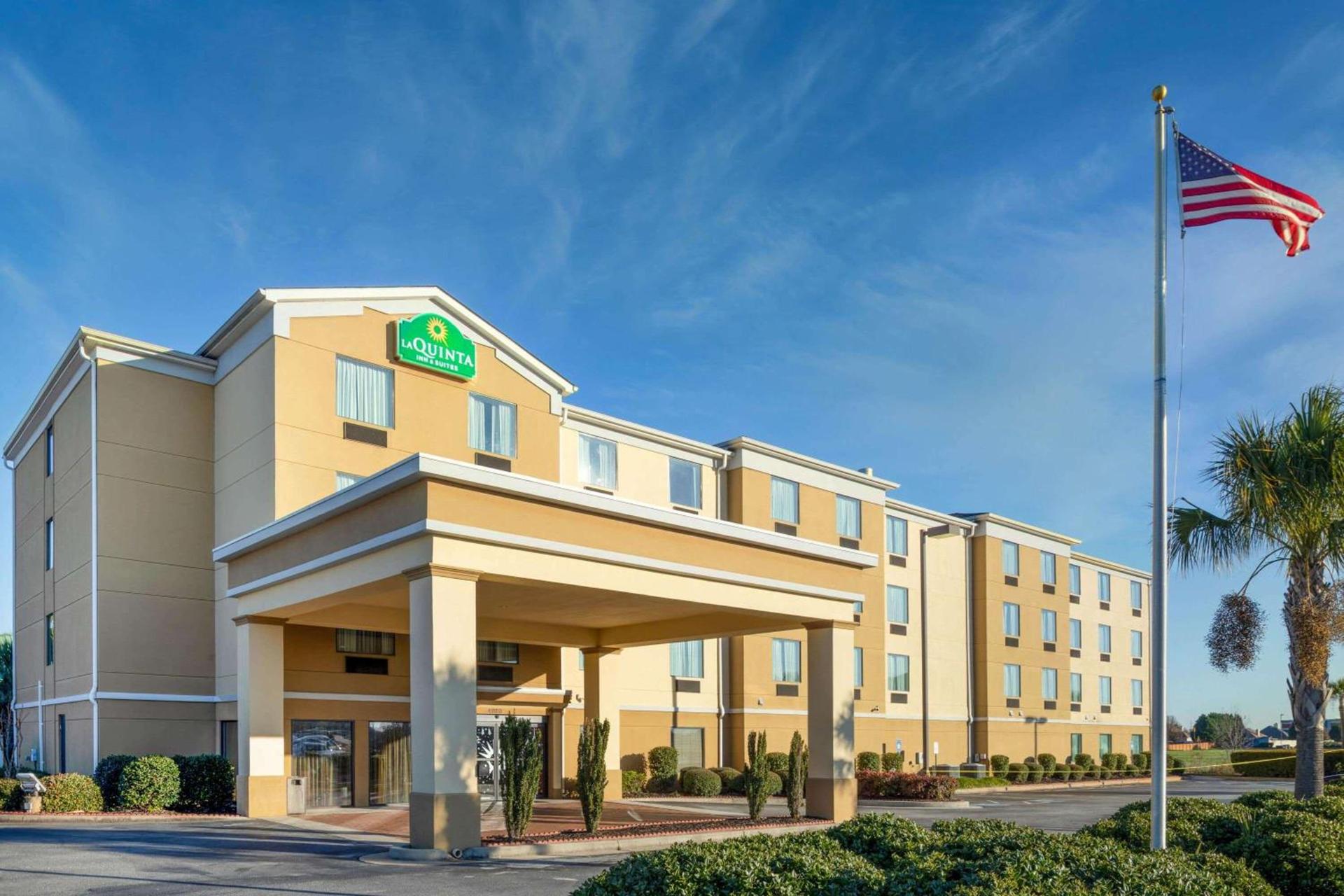 La Quinta by Wyndham Warner Robins - Robins AFB photo 3